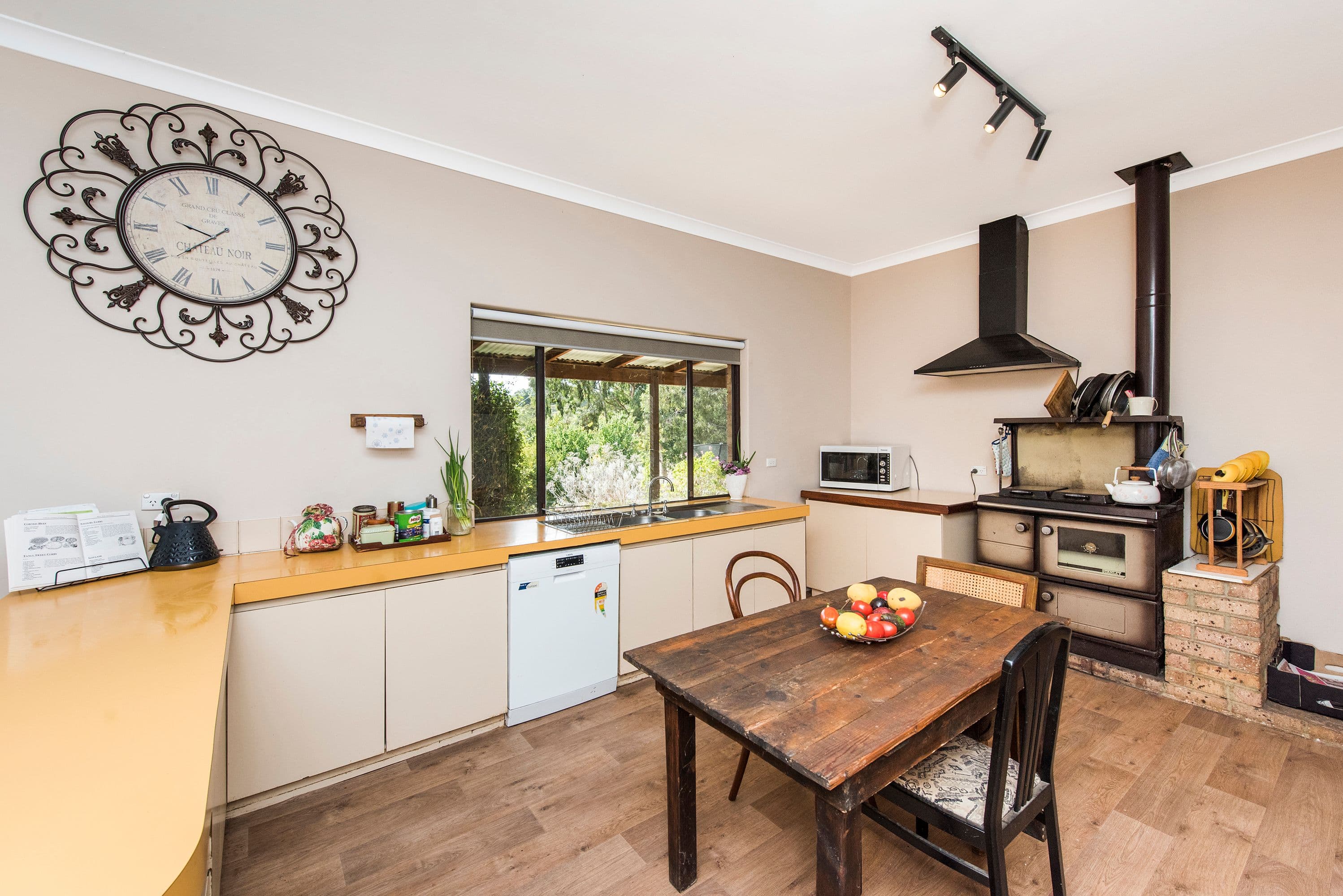81 Smith Road, Bullsbrook WA 6084, Bullsbrook - Thumbnail 7