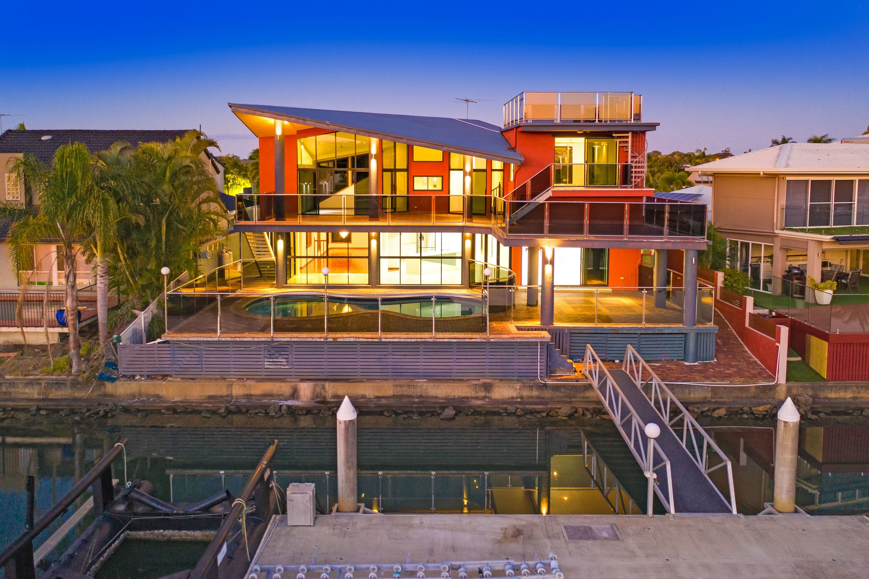 13 Mako Avenue, Birkdale QLD 4159, Birkdale - Thumbnail 2