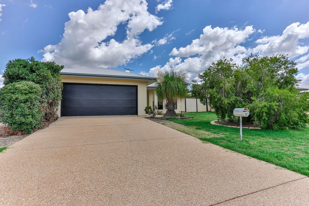 17 Glovar Street, Emerald QLD 4720, Emerald - Image 1