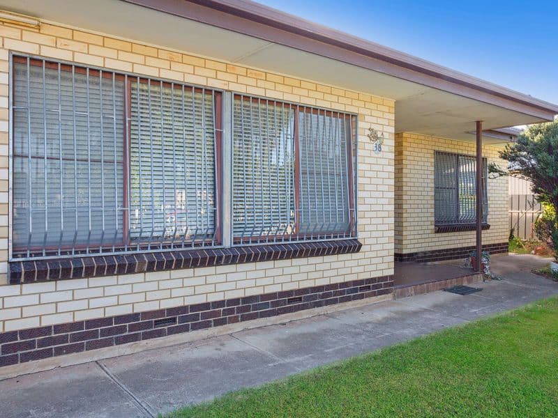 4/130 Waiora Road, Rosanna, Rosanna - Image 1