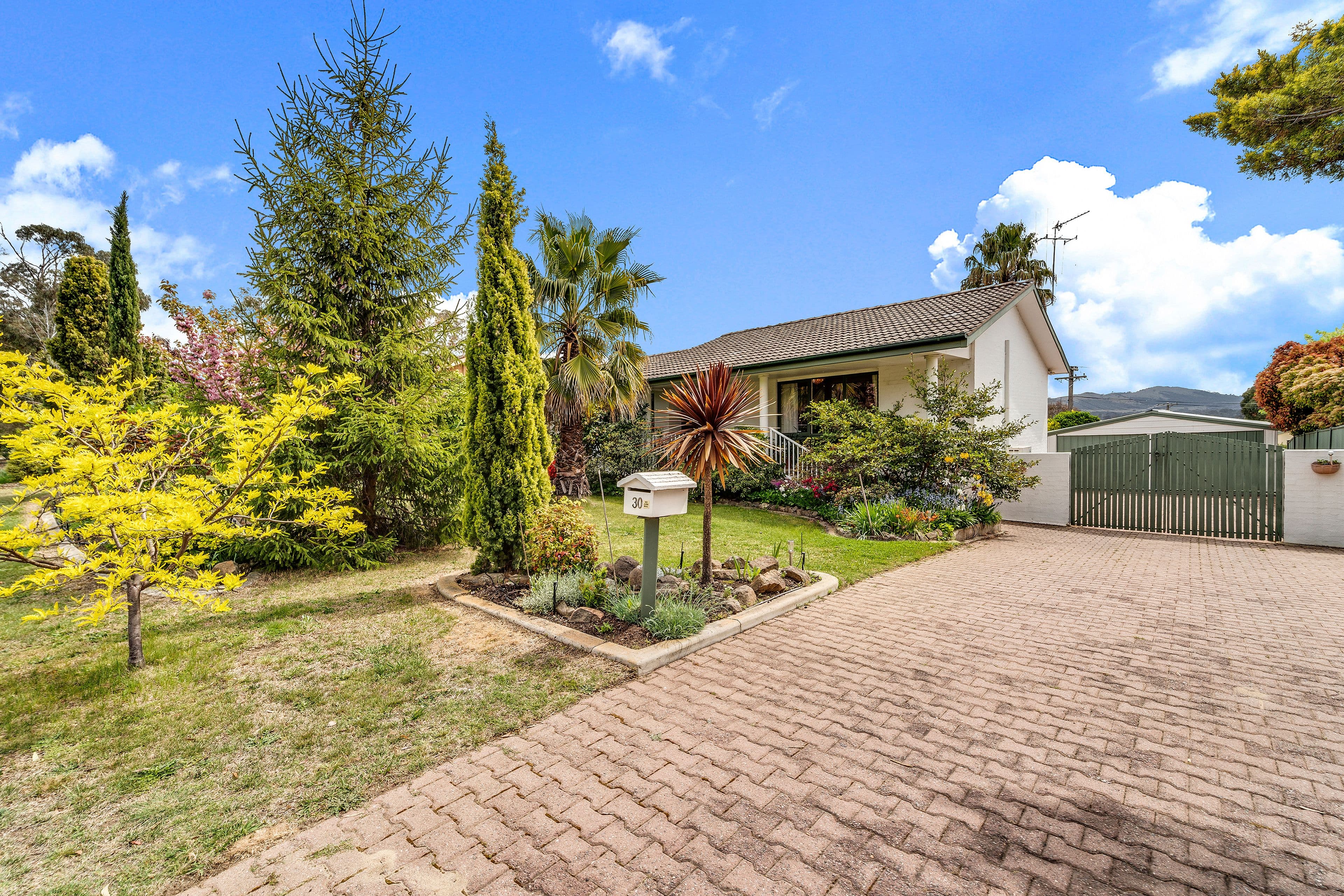 30 Somerville Street, Spence ACT 2615, Spence - Thumbnail 2