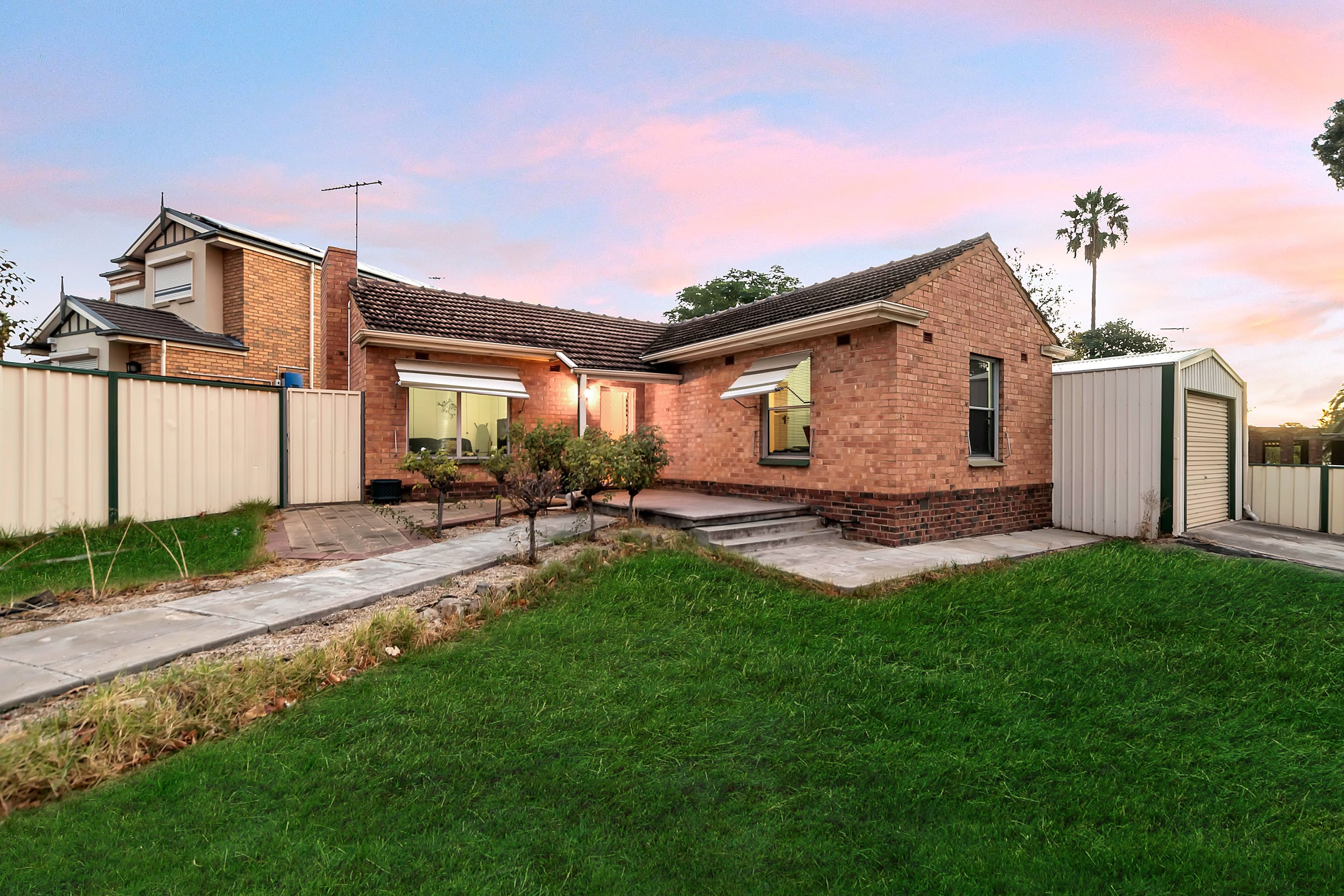 384 Hampstead Road, Clearview SA 5085, Clearview - Thumbnail 2