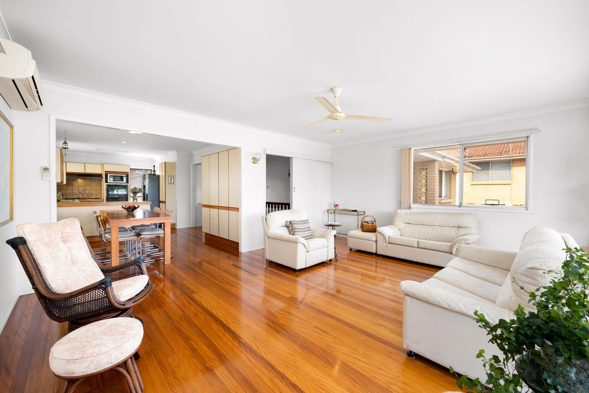 39 Nagle Street, Upper Mount Gravatt QLD 4122, Upper Mount Gravatt - Thumbnail 2