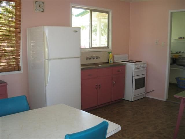 15 South Street, ROMA QLD 4455, Roma - Thumbnail 2