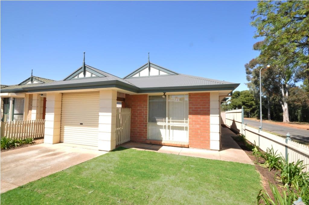 2 Montrose Court, ELIZABETH NORTH SA 5113, Elizabeth North - Image 1