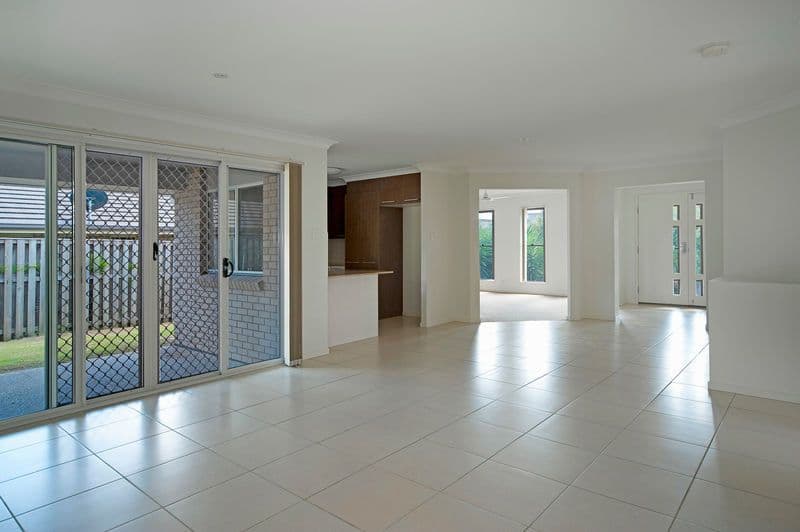 5 Sandow Street, PACIFIC PINES QLD 4211, Pacific Pines - Thumbnail 5