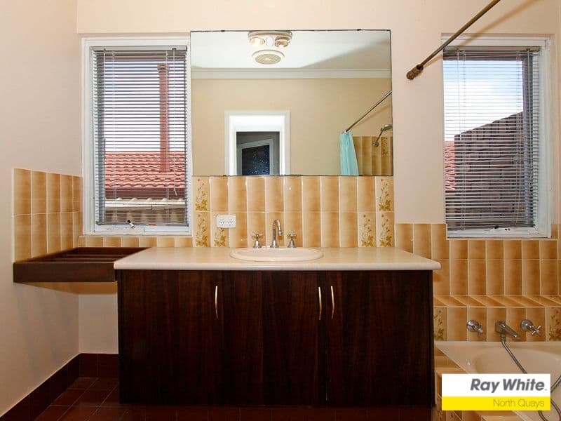 7 Carnwrath Way, DUNCRAIG WA 6023, Duncraig - Thumbnail 6