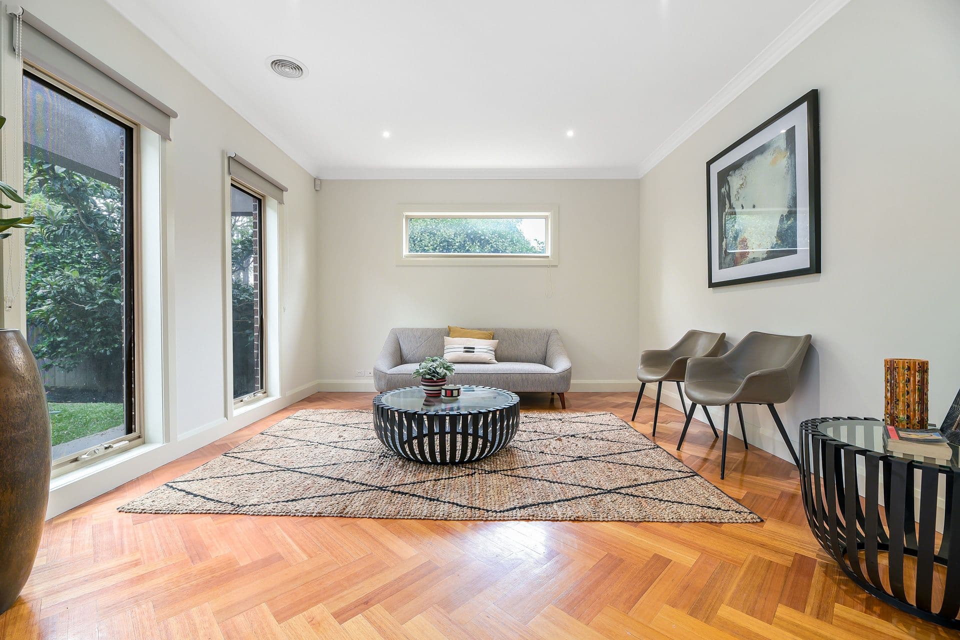 8 Gardner Street, Box Hill South VIC 3128, Box Hill South - Thumbnail 2