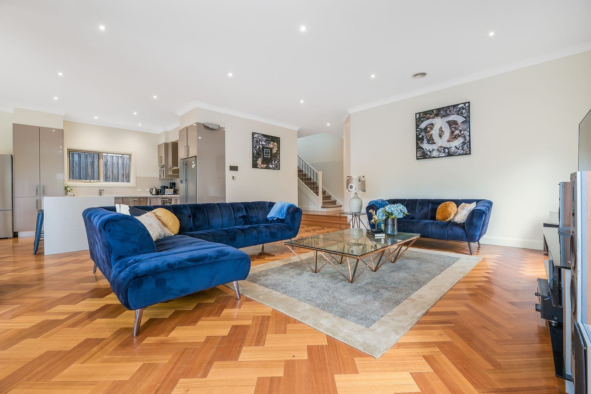 8 Gardner Street, Box Hill South VIC 3128, Box Hill South - Thumbnail 3