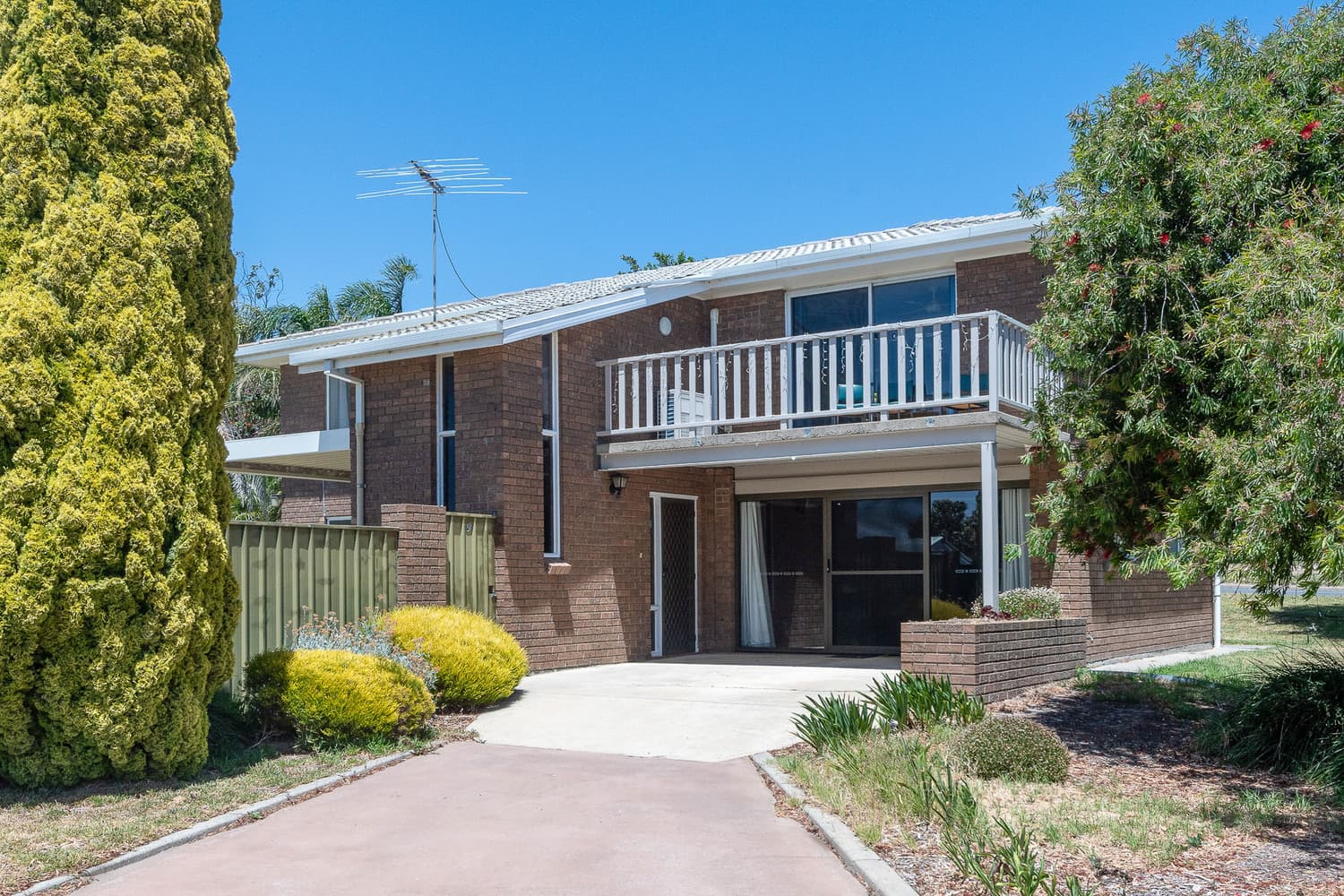 9 West Terrace, Meningie SA 5264, Meningie - Image 1