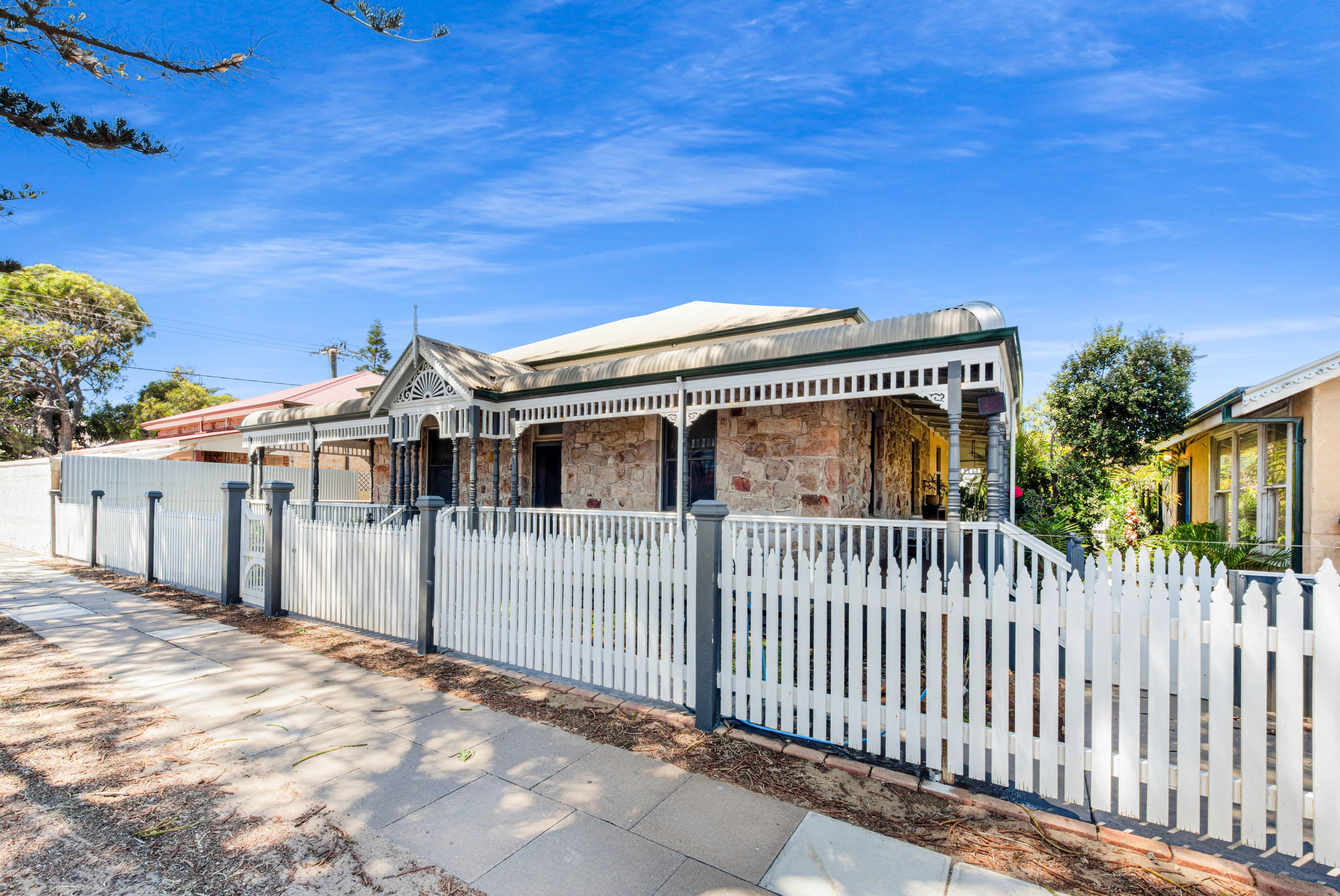 87 Fitzgerald Street, Geraldton WA 6530, Geraldton - Thumbnail 2