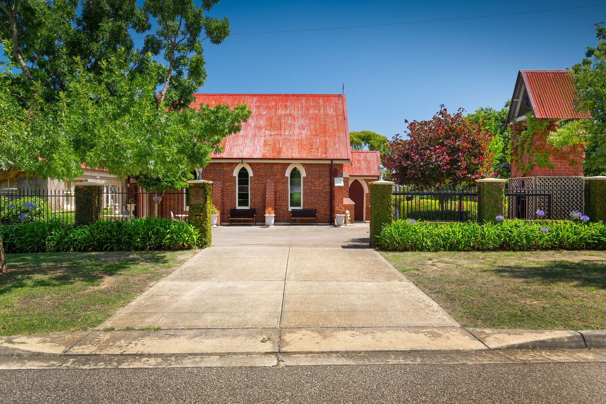 8 Palmerston Street, Berwick VIC 3806, Berwick - Thumbnail 3