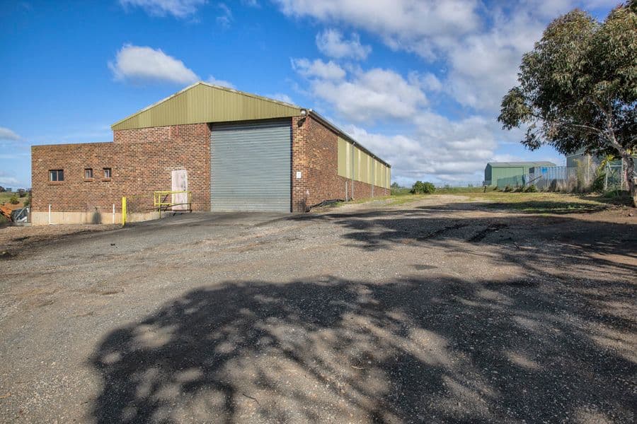 17 Griffith Street, BACCHUS MARSH VIC 3340, Bacchus Marsh - Thumbnail 2
