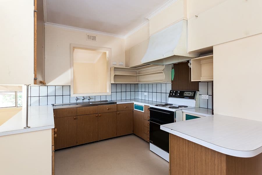 17 Griffith Street, BACCHUS MARSH VIC 3340, Bacchus Marsh - Thumbnail 4