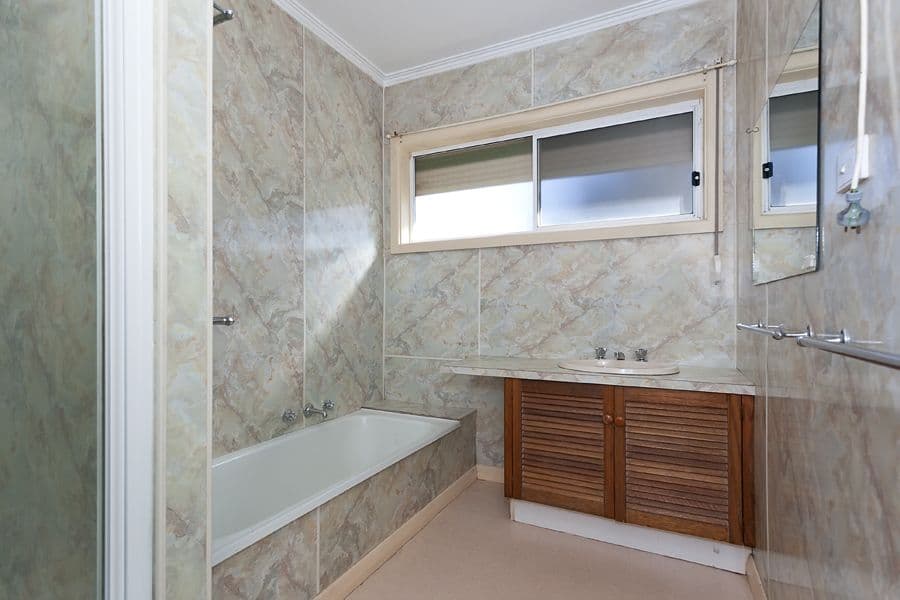 17 Griffith Street, BACCHUS MARSH VIC 3340, Bacchus Marsh - Thumbnail 7