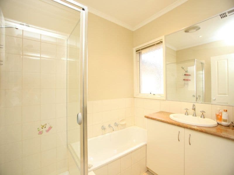 38/1 Greg Norman Drive, Sanctuary Lakes - Thumbnail 7