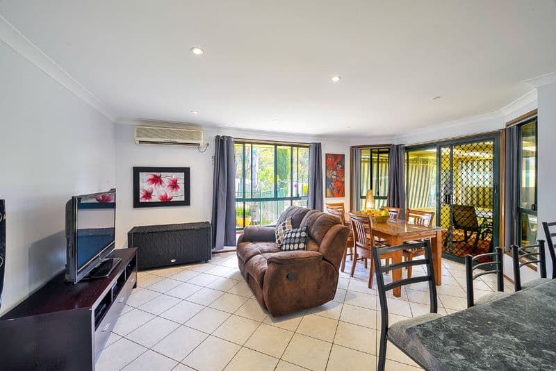 6 Dorcas Place, ROSEMEADOW NSW 2560, Rosemeadow - Thumbnail 3