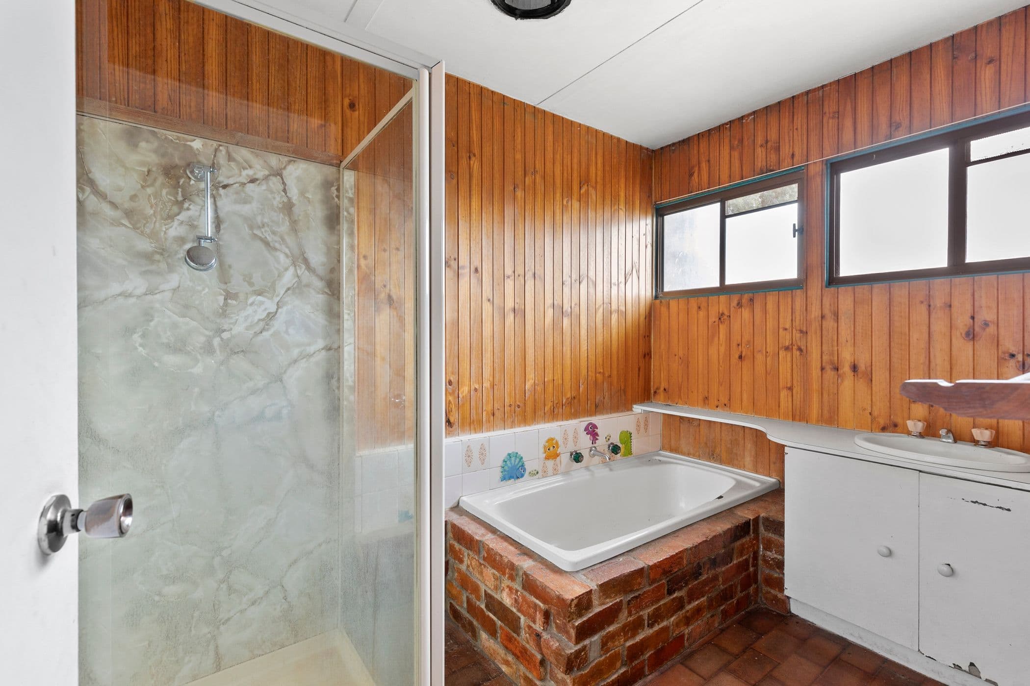 75 Churchill Avenue, Ararat VIC 3377, Ararat - Thumbnail 6