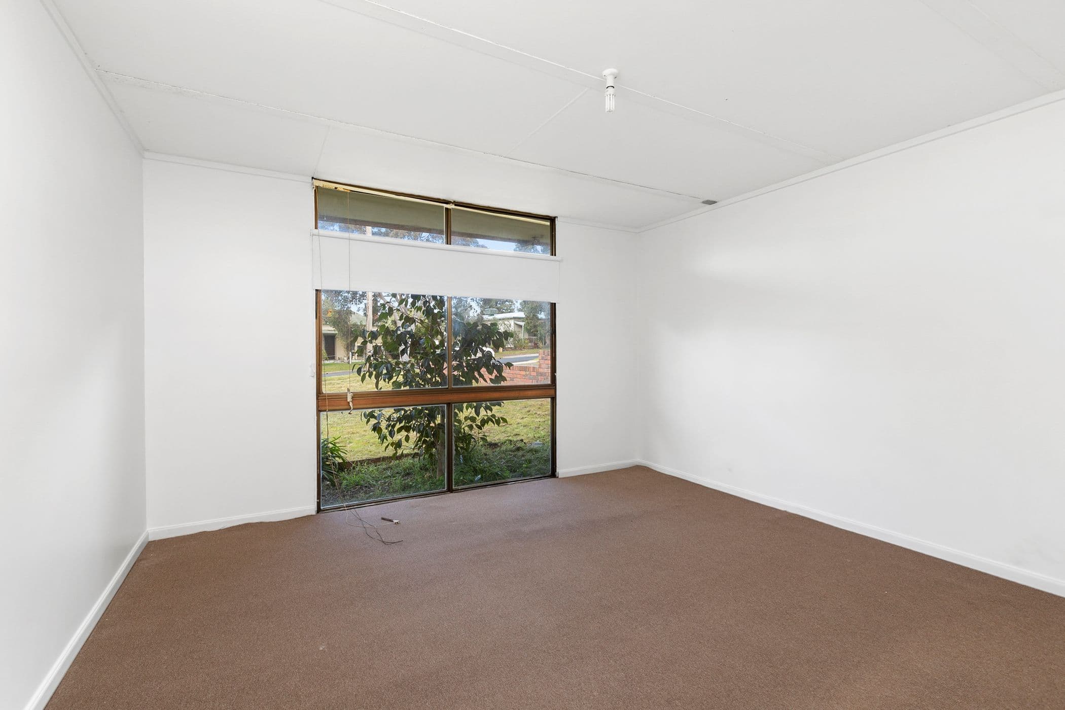 75 Churchill Avenue, Ararat VIC 3377, Ararat - Thumbnail 7