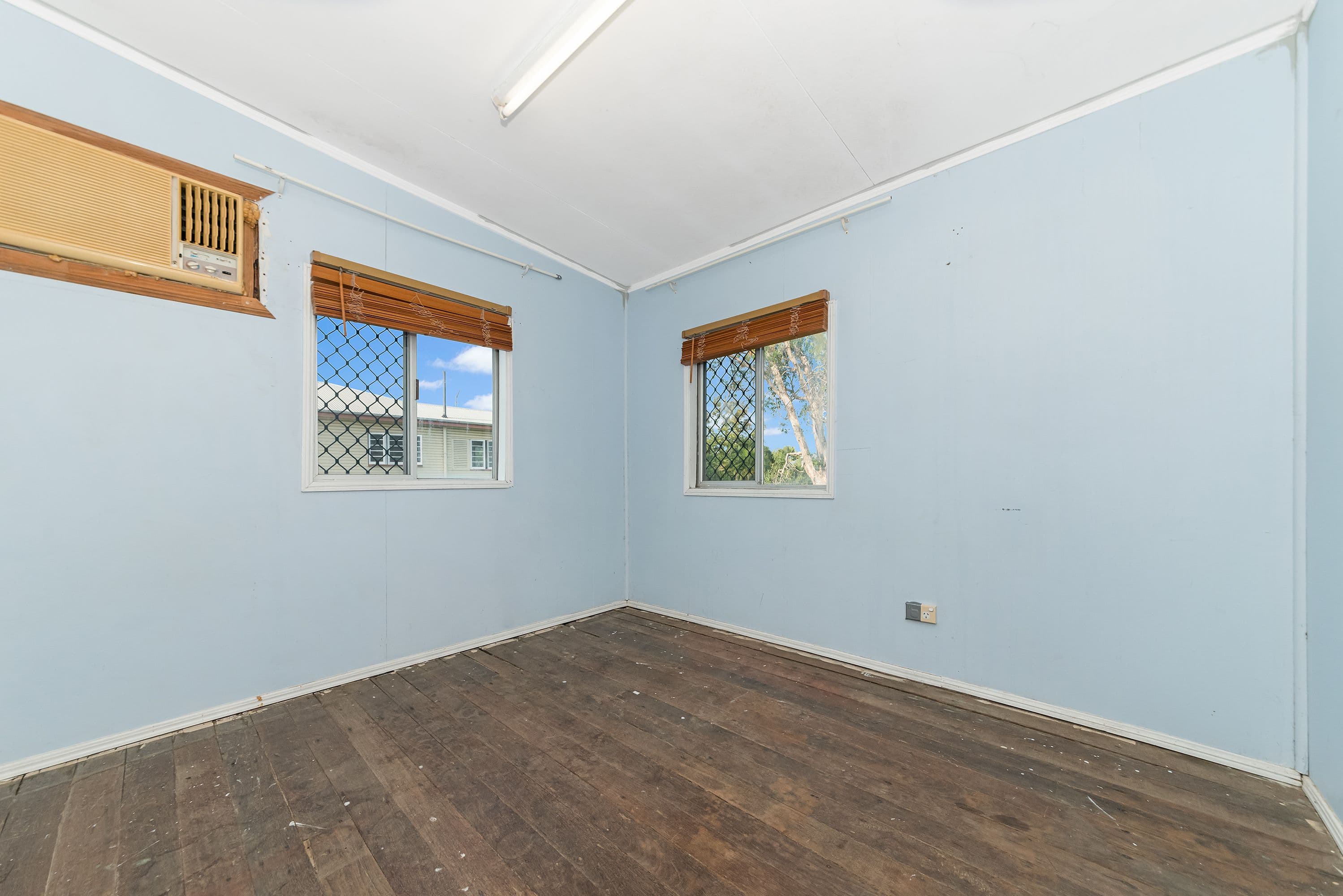 43 Ninth Avenue, Railway Estate QLD 4810, Railway Estate - Thumbnail 4