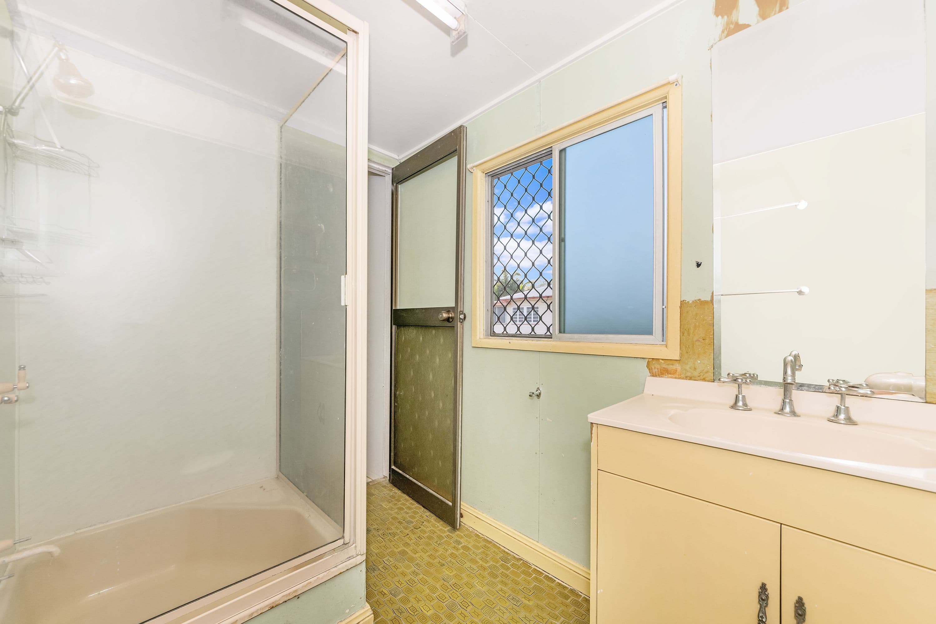 43 Ninth Avenue, Railway Estate QLD 4810, Railway Estate - Thumbnail 7