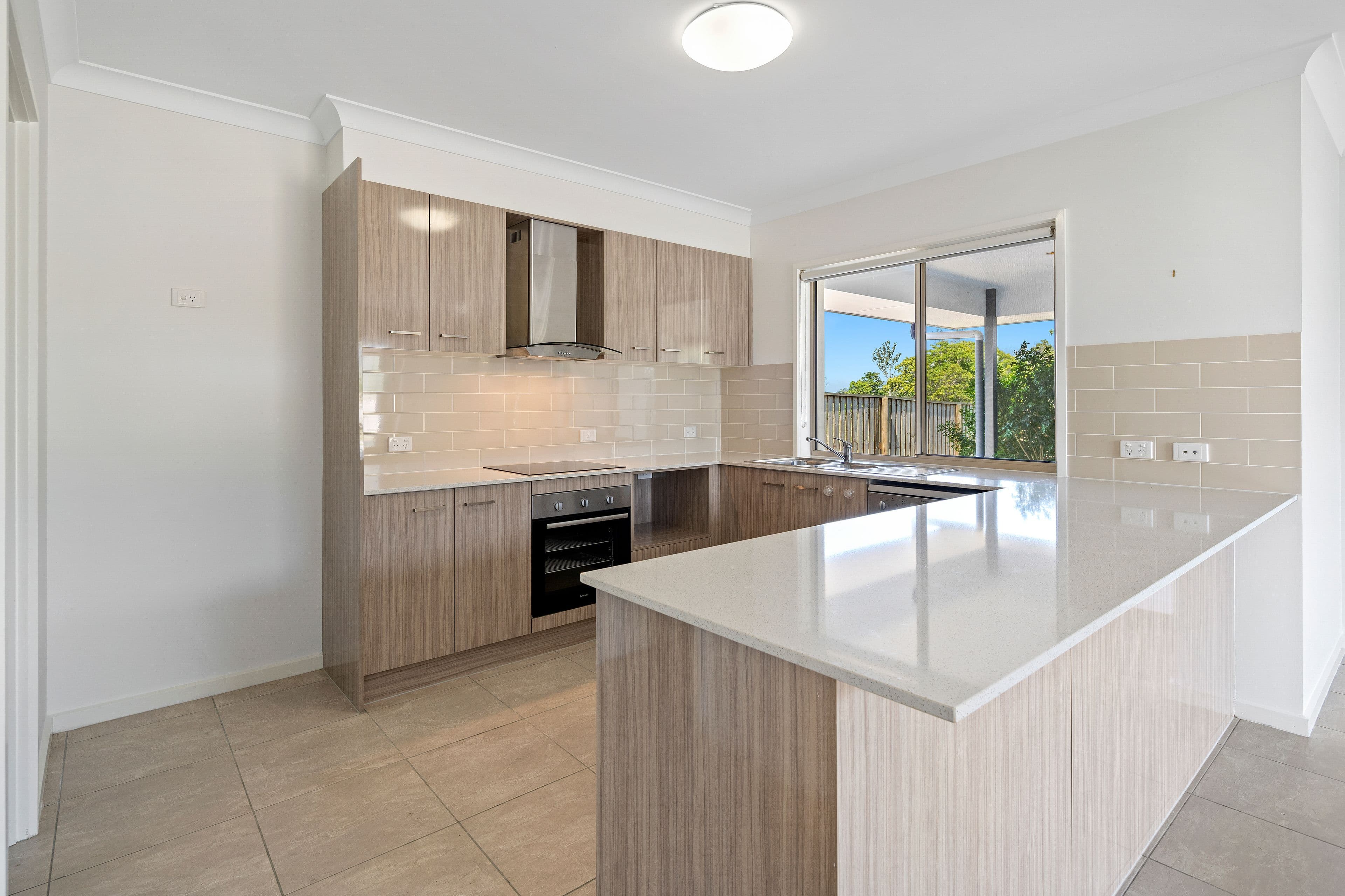 4 Spritsail Crescent, Cannonvale QLD 4802, Cannonvale - Thumbnail 5