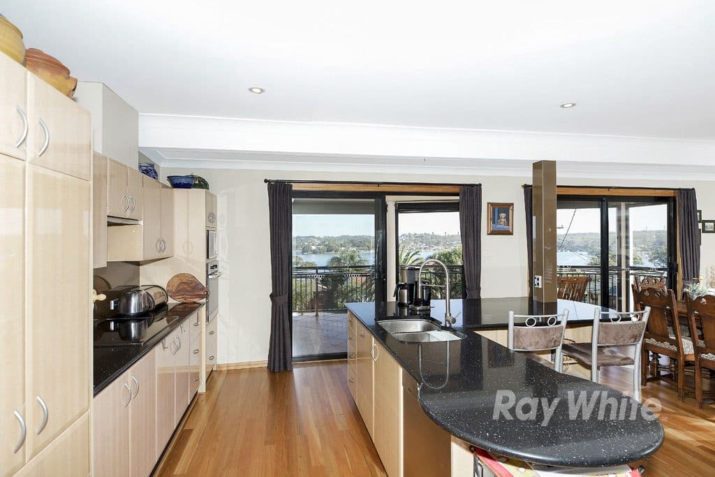 59 Alkrington Avenue, Fishing Point - Thumbnail 5