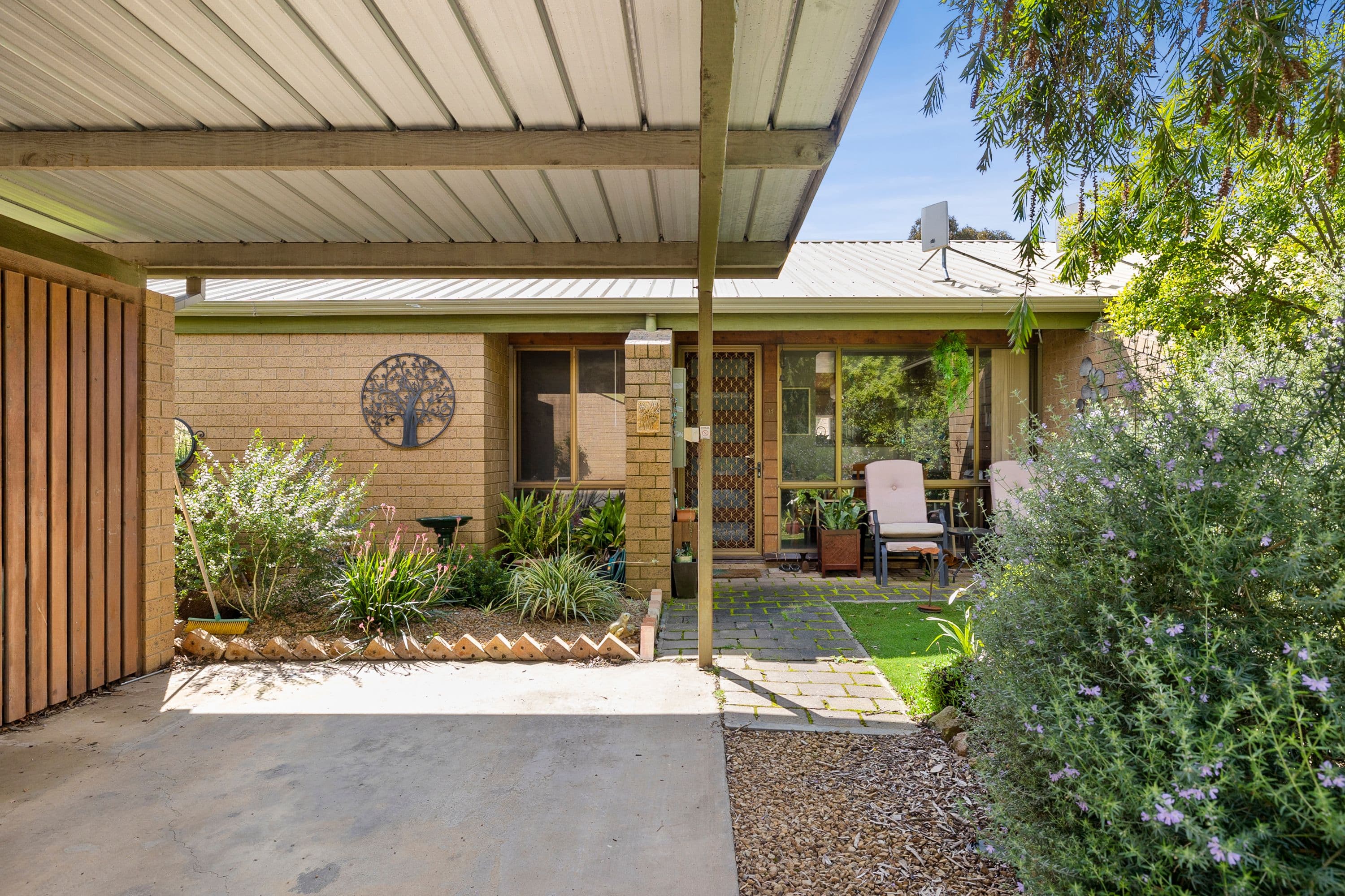 130 Lambert Street, Ararat VIC 3377, Ararat - Thumbnail 2