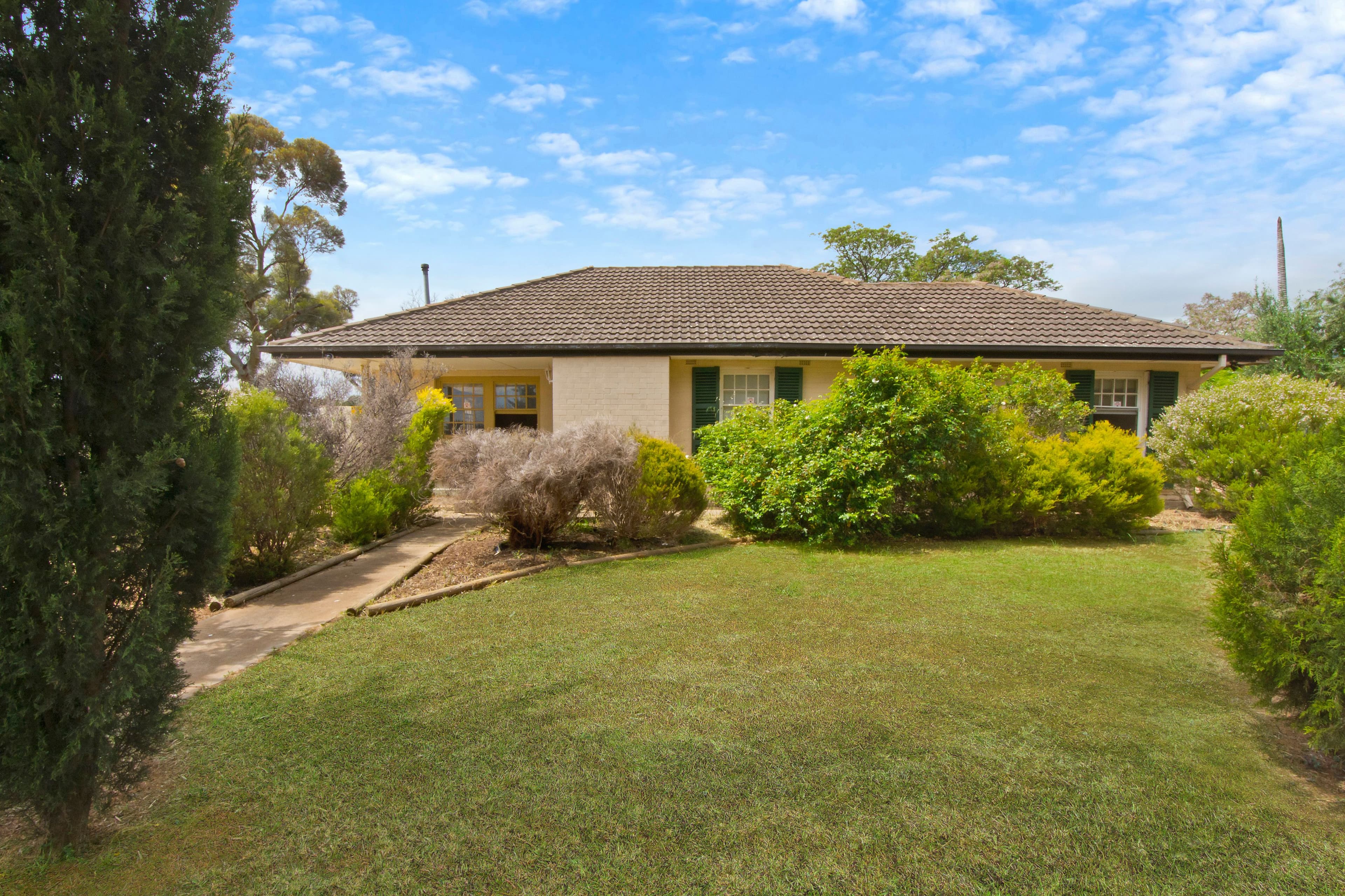 20 St Leonard Crescent, Elizabeth Downs SA 5113, Elizabeth Downs - Image 1