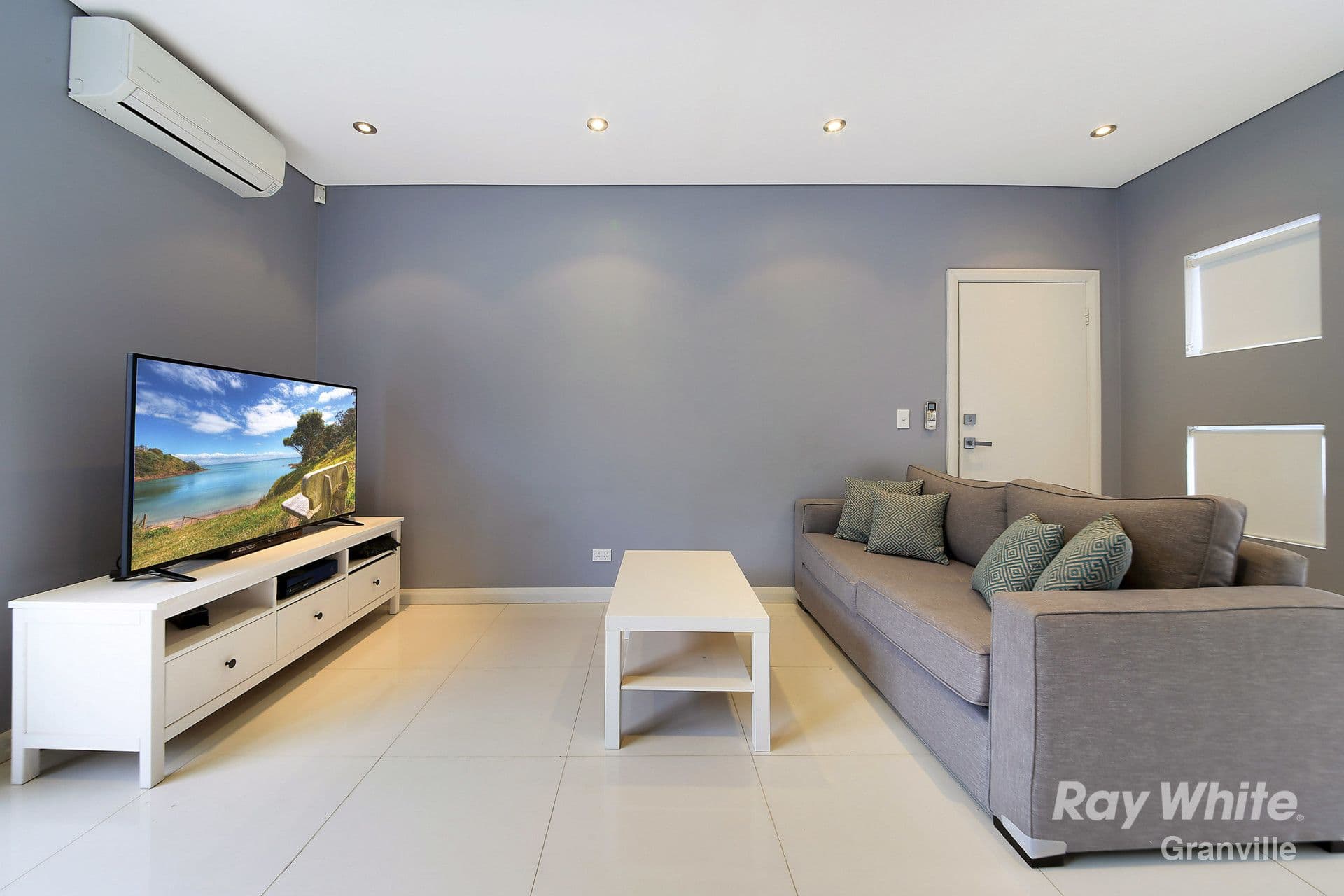 13 Ironbark Crescent, Ivanhoe, Ivanhoe - Thumbnail 2
