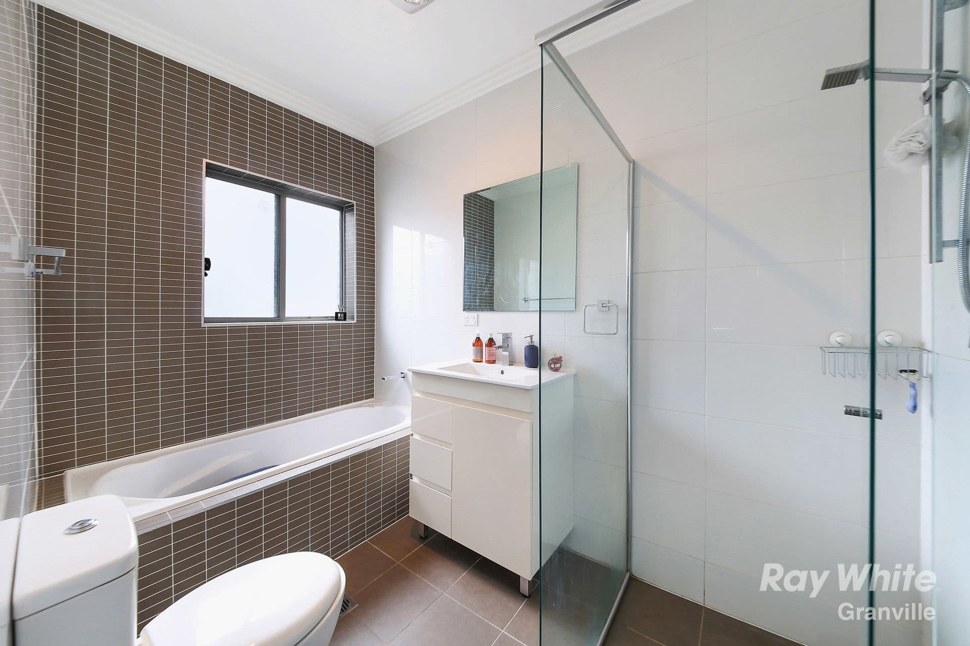 13 Ironbark Crescent, Ivanhoe, Ivanhoe - Thumbnail 5