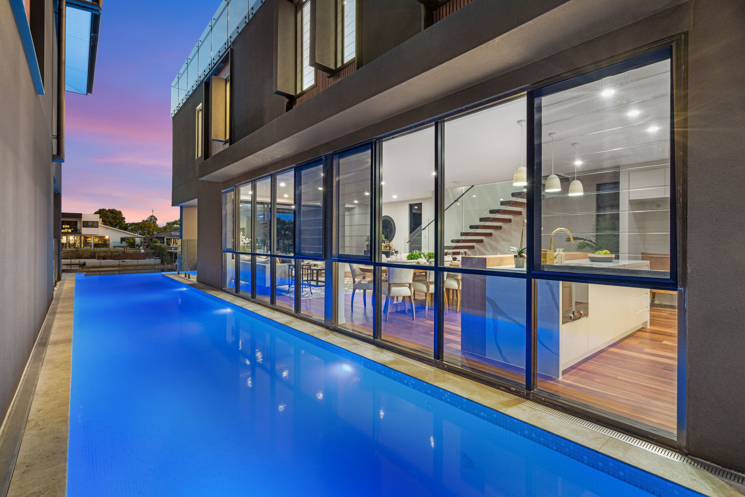 90 Salerno Street, Isle Of Capri QLD 4217, Isle Of Capri - Thumbnail 2
