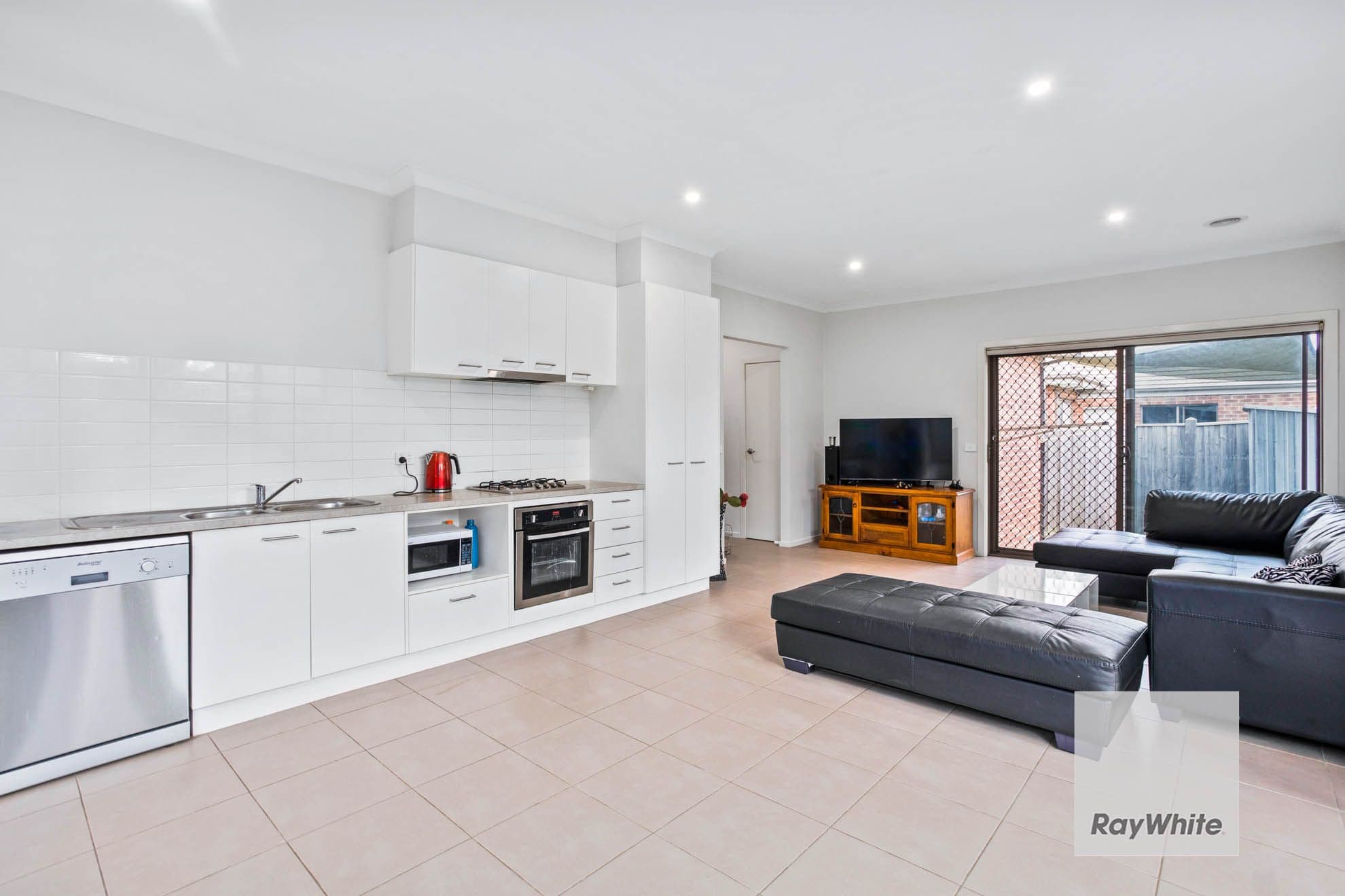 1 Morinda Street, Wallan VIC 3756, Wallan - Thumbnail 4
