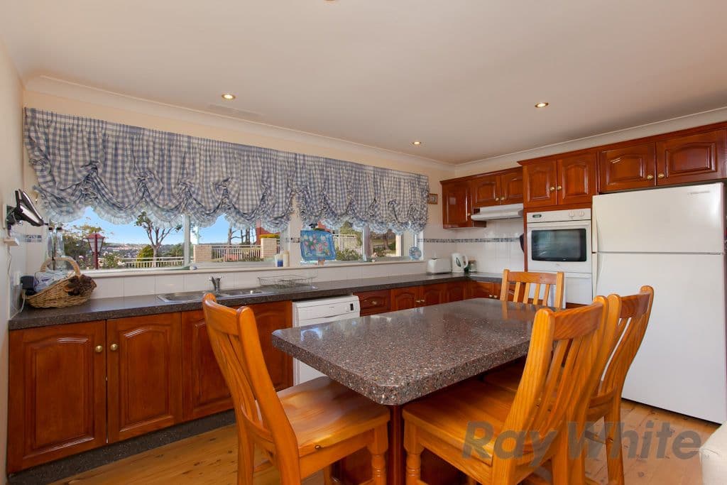 78 Alhambra Avenue, MACQUARIE HILLS NSW 2285, Macquarie Hills - Thumbnail 3