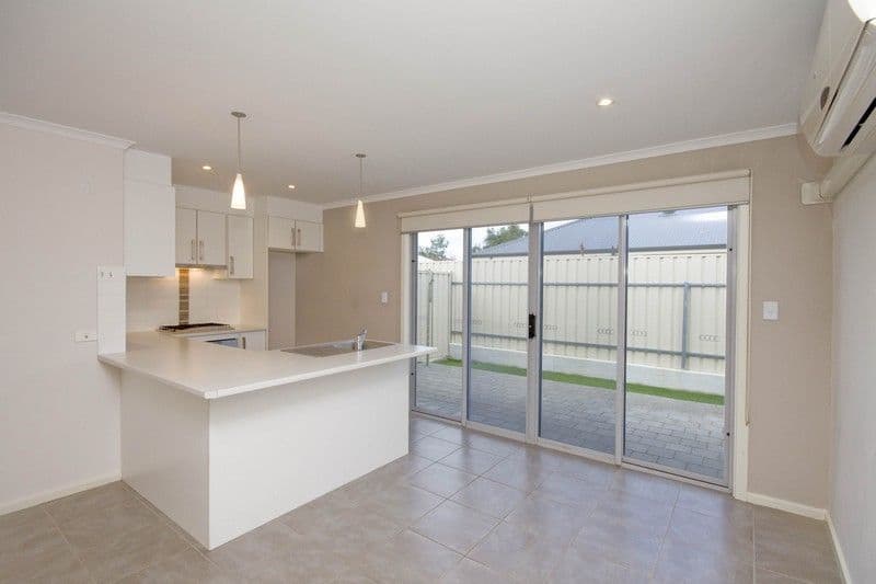 42A Nilpena Avenue, PARK HOLME SA 5043, Park Holme - Thumbnail 4