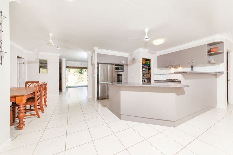 49 Timberlea Drive East, BENTLEY PARK QLD 4869, Bentley Park - Thumbnail 7