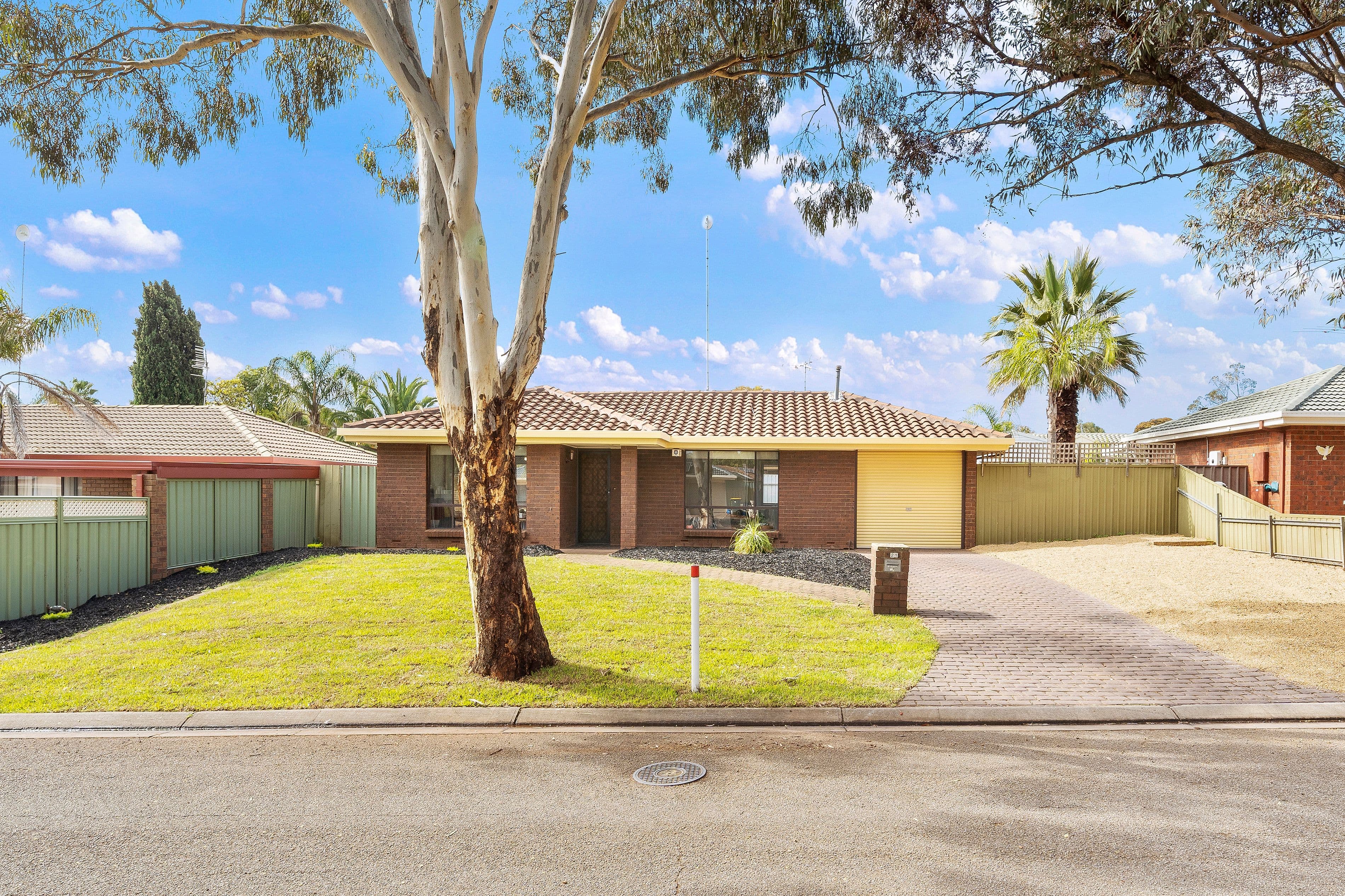 21 Tatura Court, Craigmore SA 5114, Craigmore - Image 1