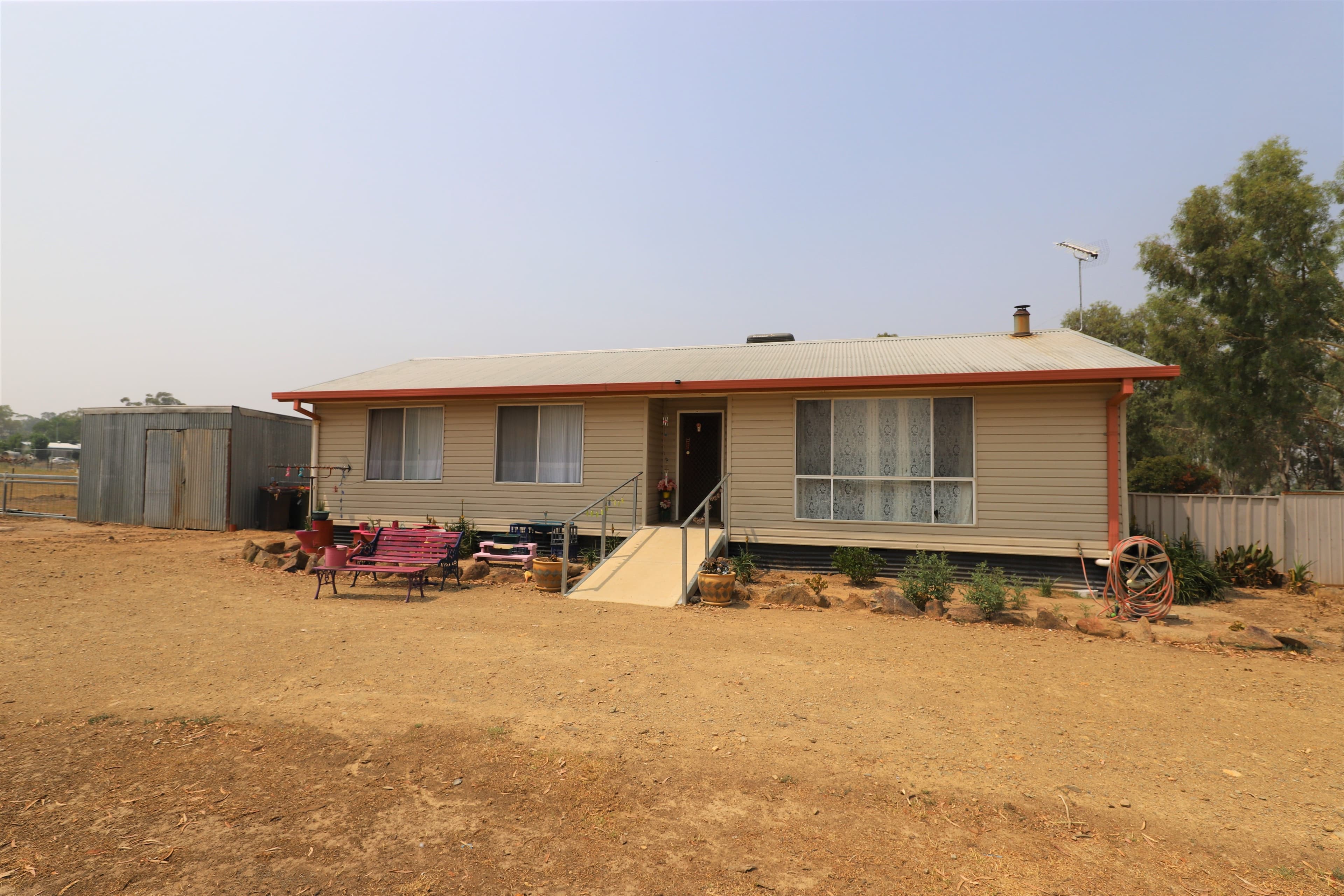 6 Jewnee Street, Wantabadgery - Image 1