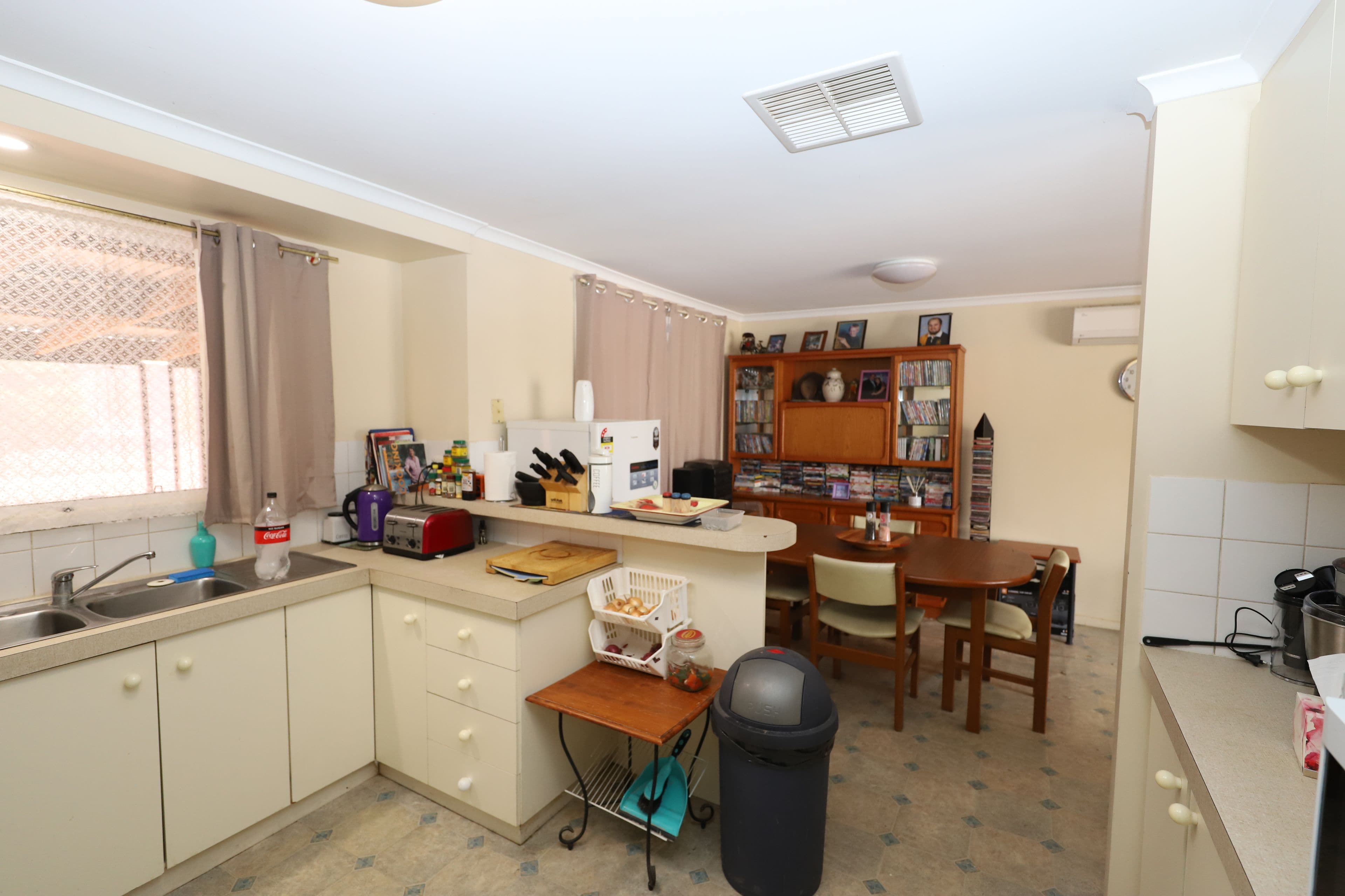 6 Jewnee Street, Wantabadgery - Thumbnail 3