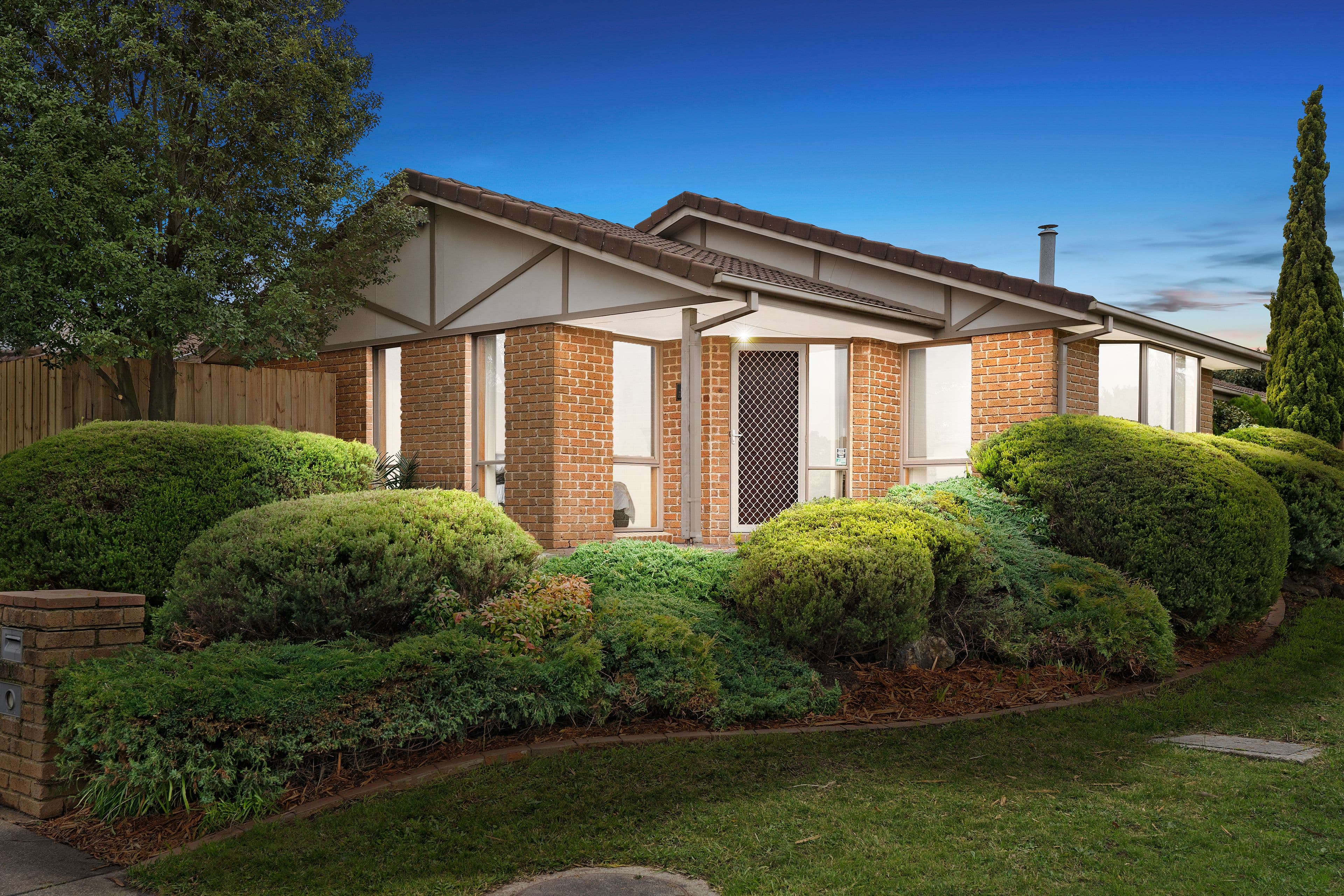 1 Constance Close, Lysterfield VIC 3156, Lysterfield - Thumbnail 2