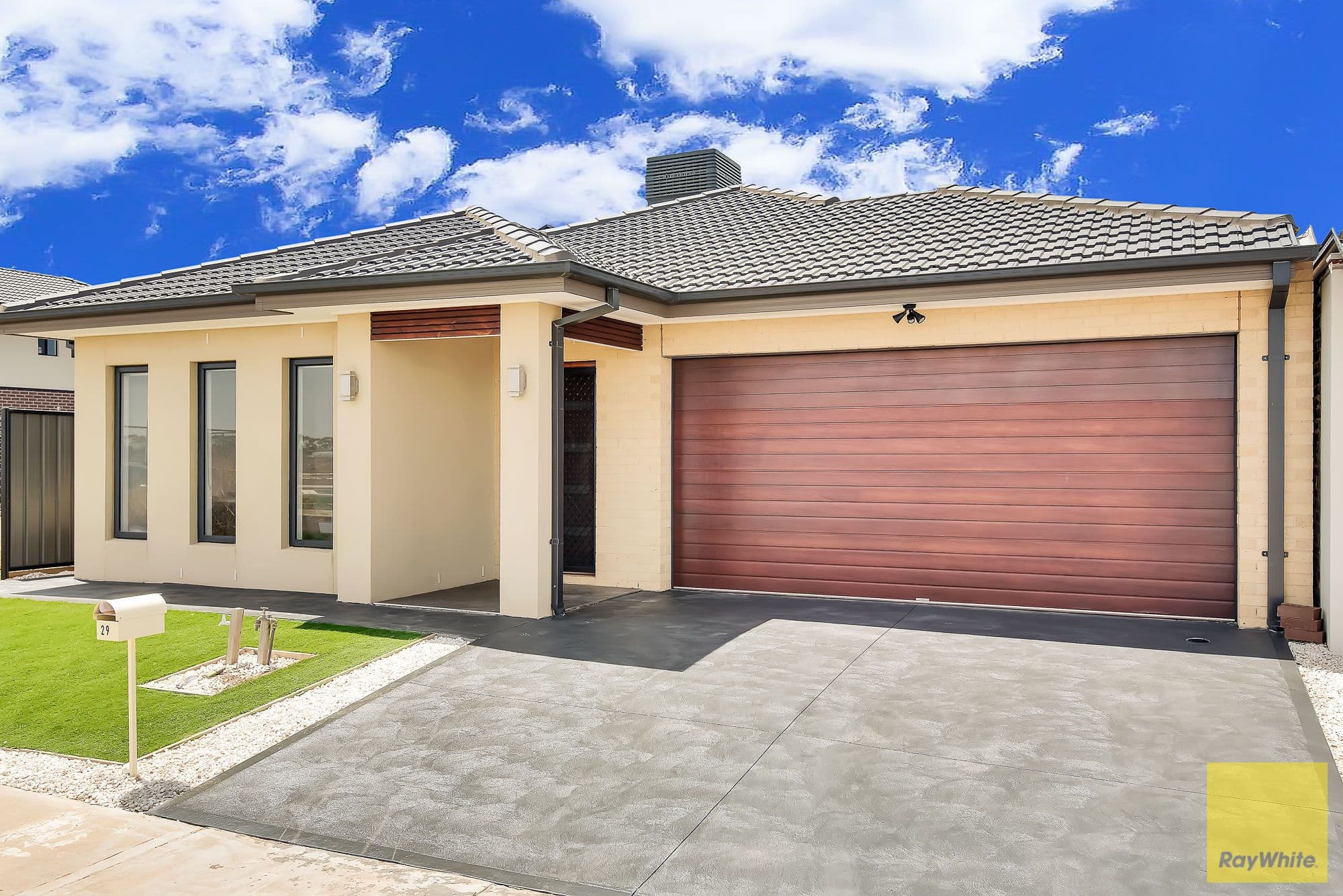 29 Tarlo Drive, Tarneit VIC 3029, Tarneit - Thumbnail 2