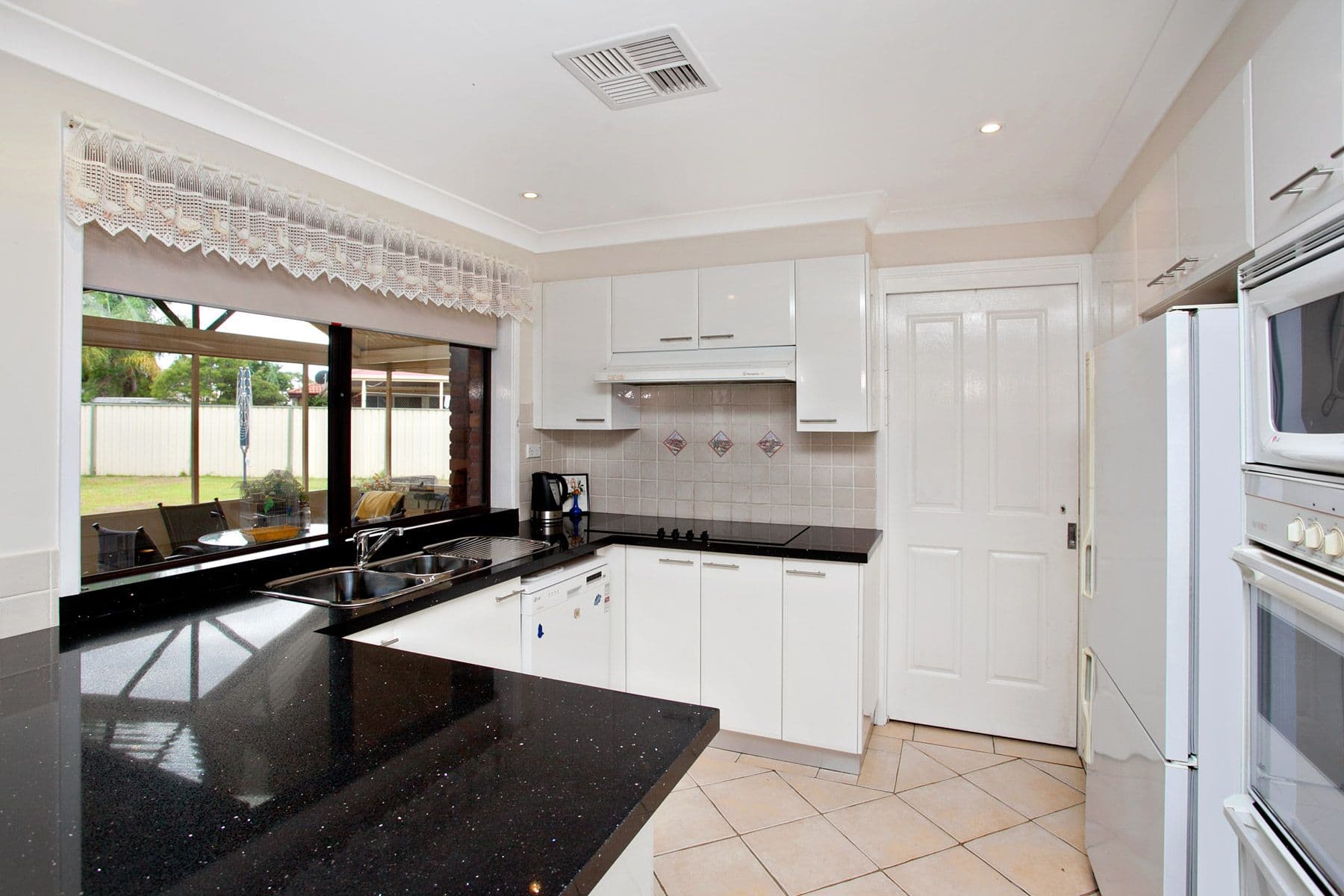 33 Neilson Crescent, BLIGH PARK NSW 2756, Bligh Park - Thumbnail 2