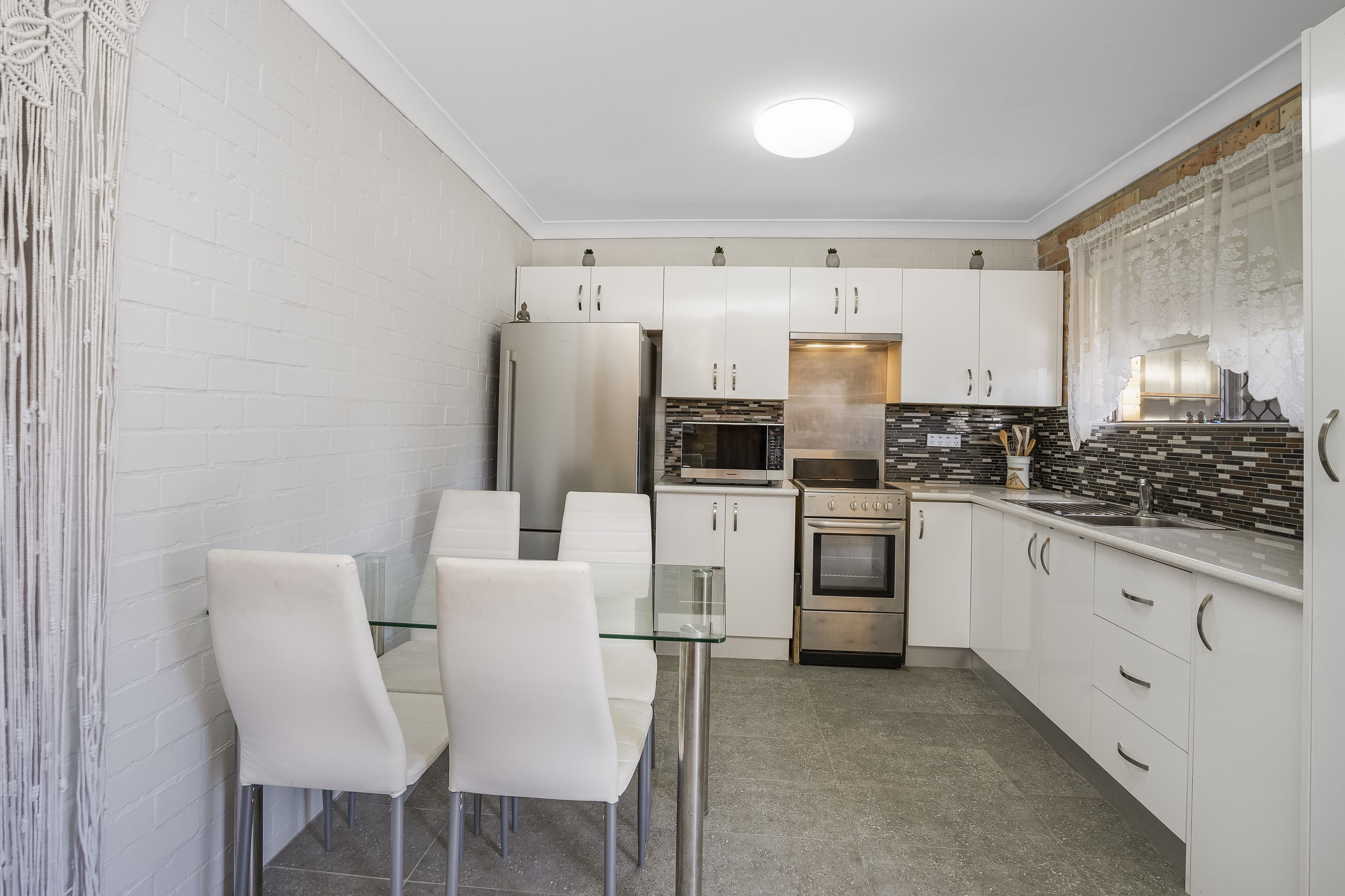 23 Card Crescent, East Maitland NSW 2323, East Maitland - Thumbnail 2