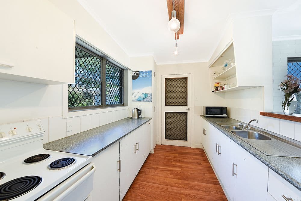947 Gold Coast Highway, Palm Beach QLD 4221, Palm Beach - Thumbnail 6
