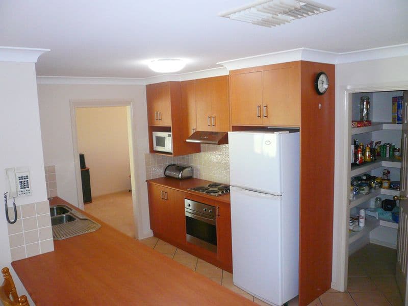 12 Jones Street, Croydon - Thumbnail 2