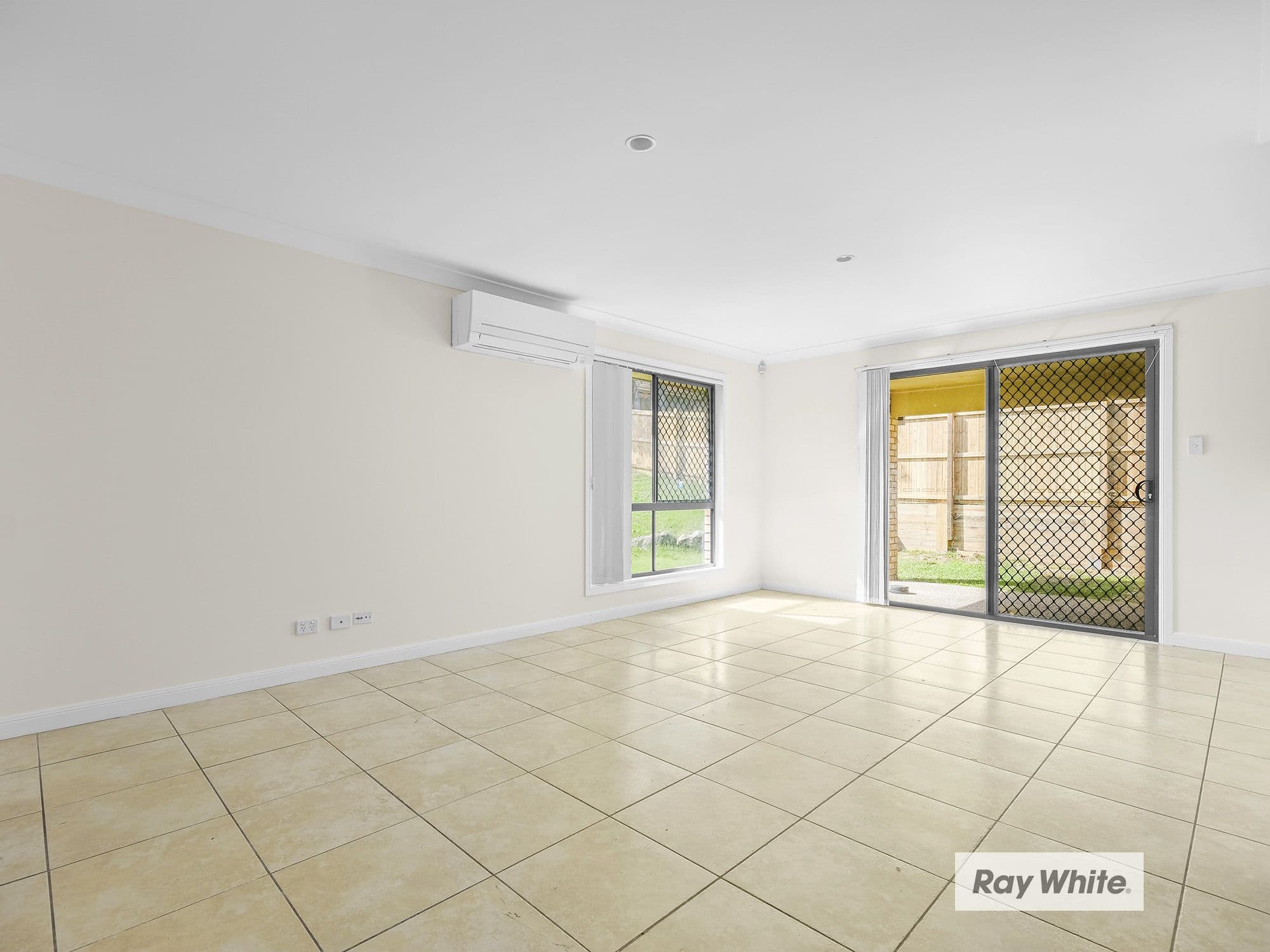 21 Davies Street, Goodna QLD 4300, Goodna - Thumbnail 6