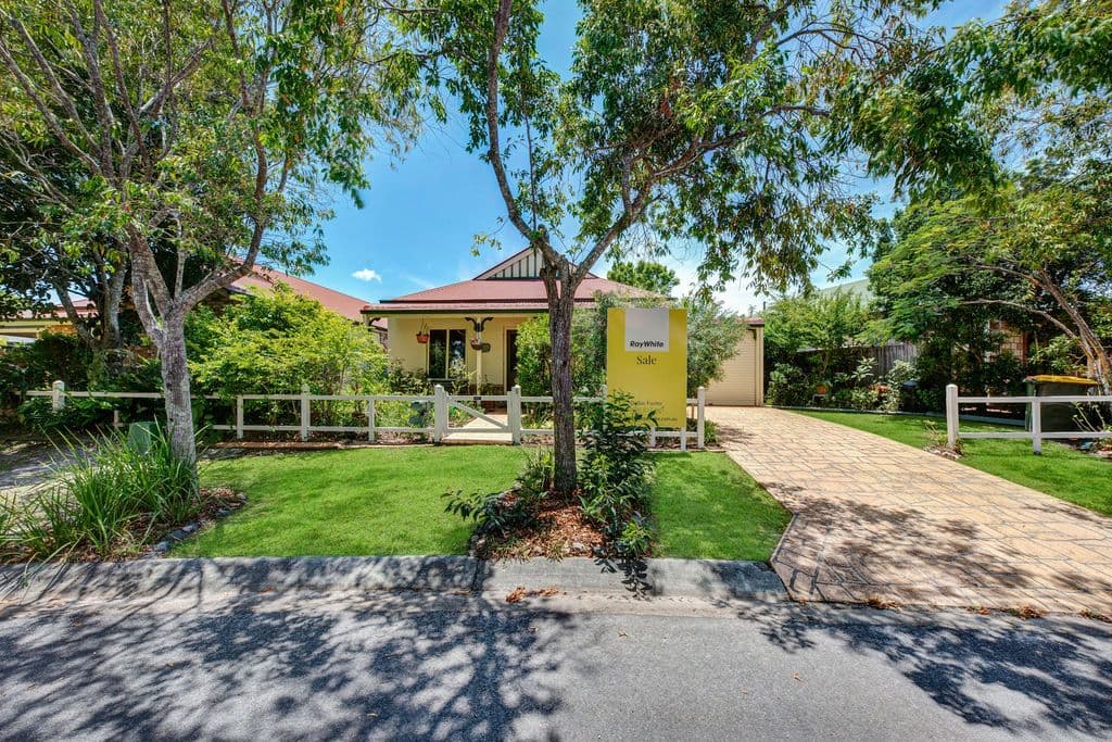 5 Chesterton Crescent, Sippy Downs QLD 4556, Sippy Downs - Image 1
