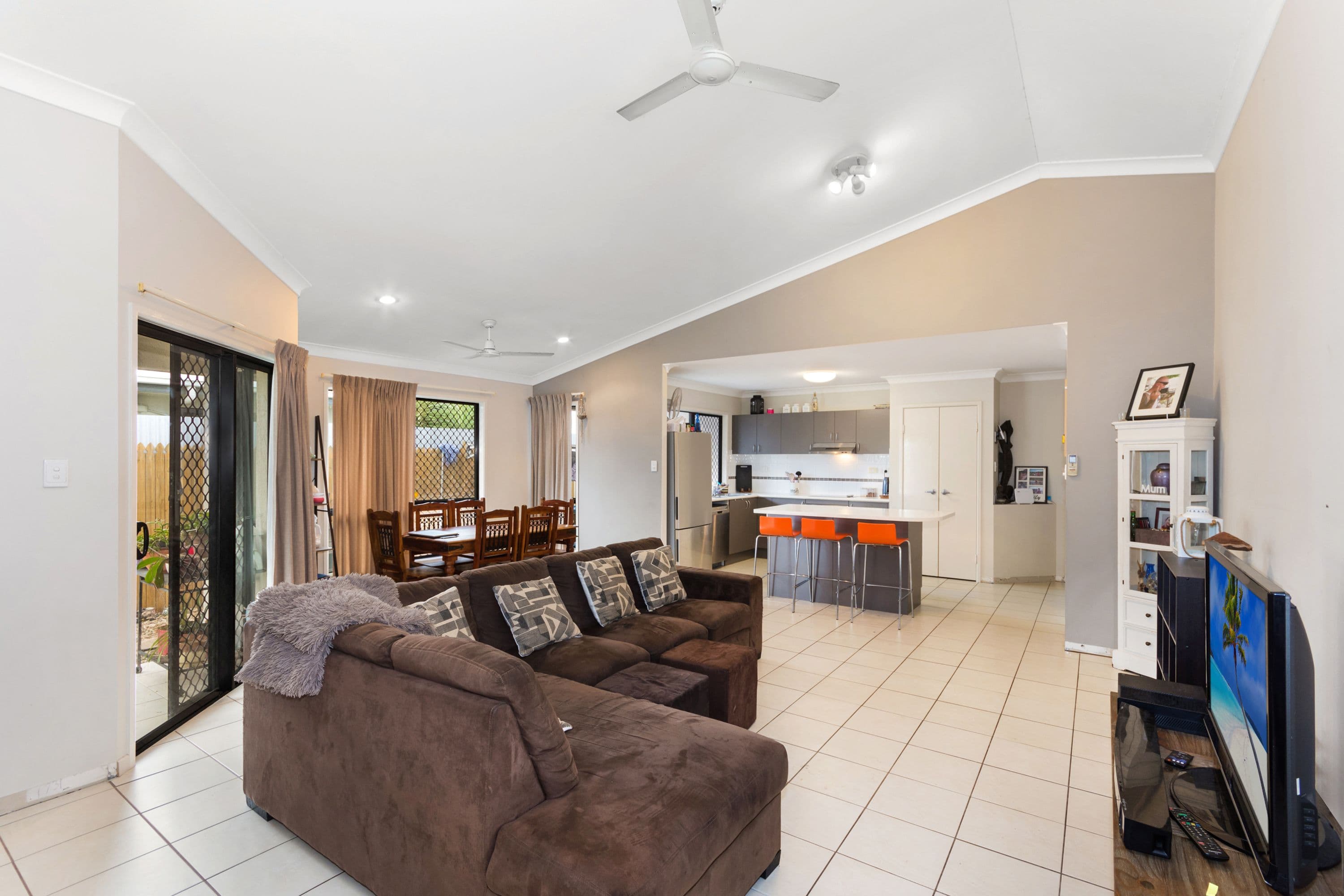 5 Carswell Avenue, Kirwan QLD 4817, Kirwan - Thumbnail 3