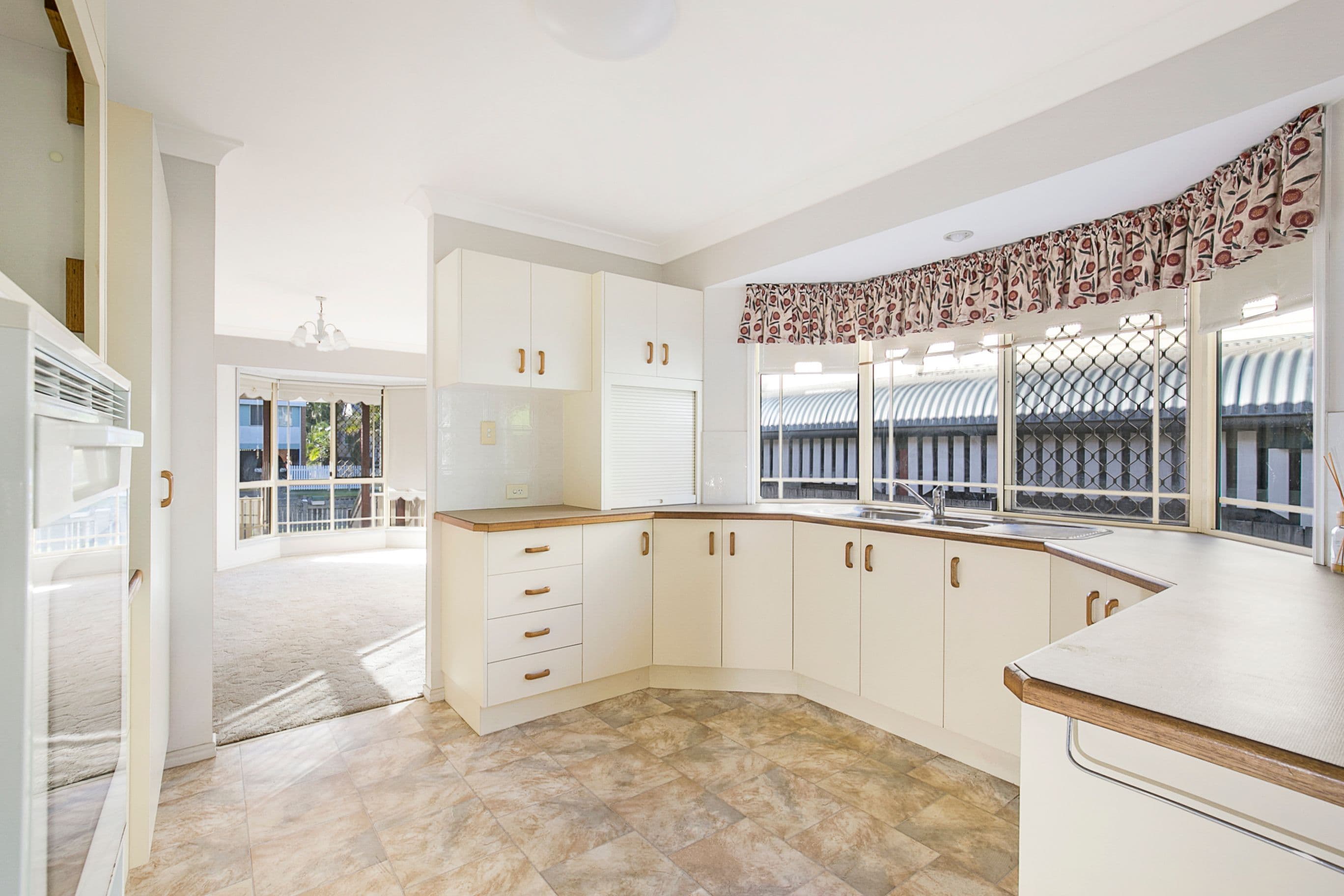 28 Clara Street, Wynnum QLD 4178, Wynnum - Thumbnail 7