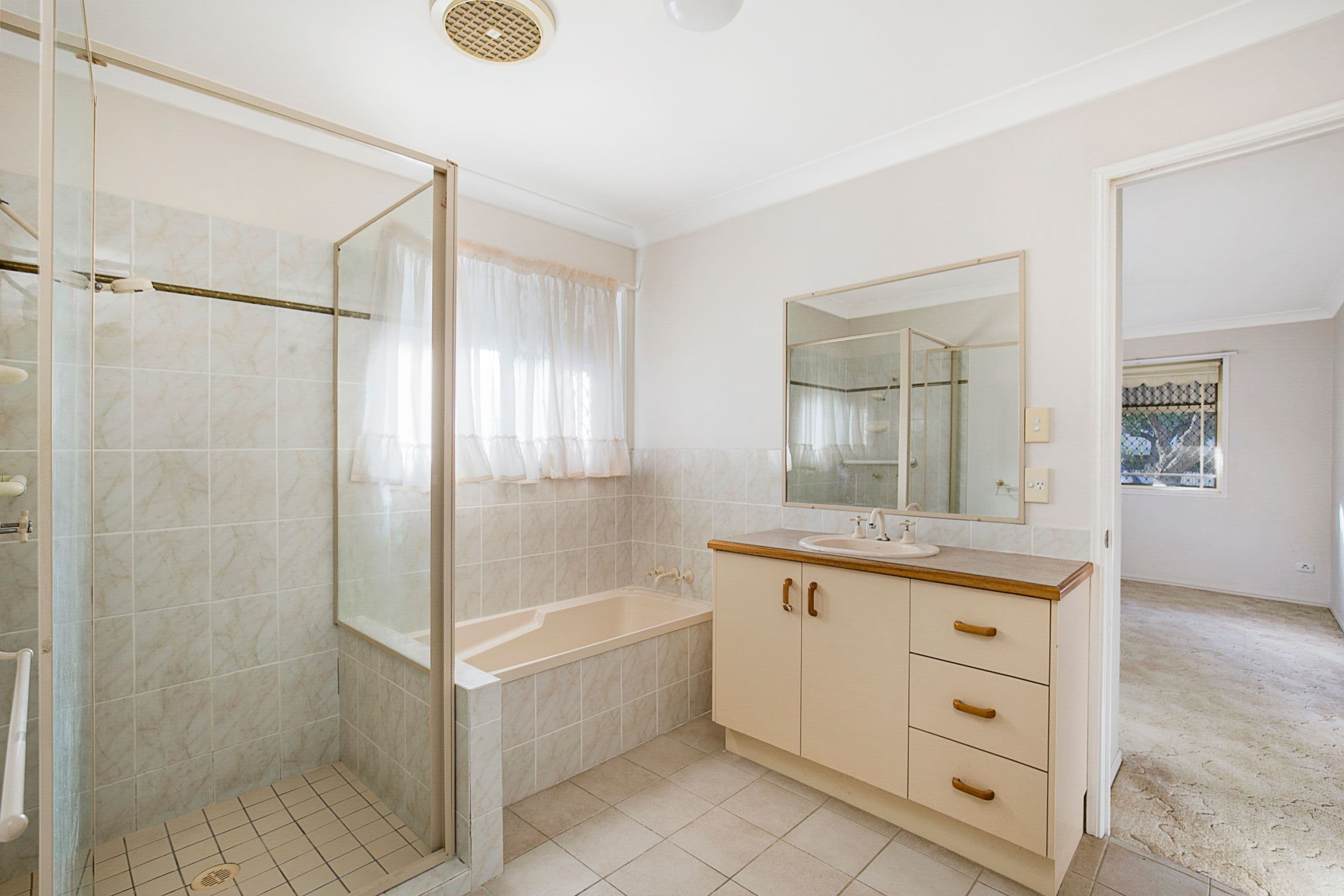 28 Clara Street, Wynnum QLD 4178, Wynnum - Thumbnail 8
